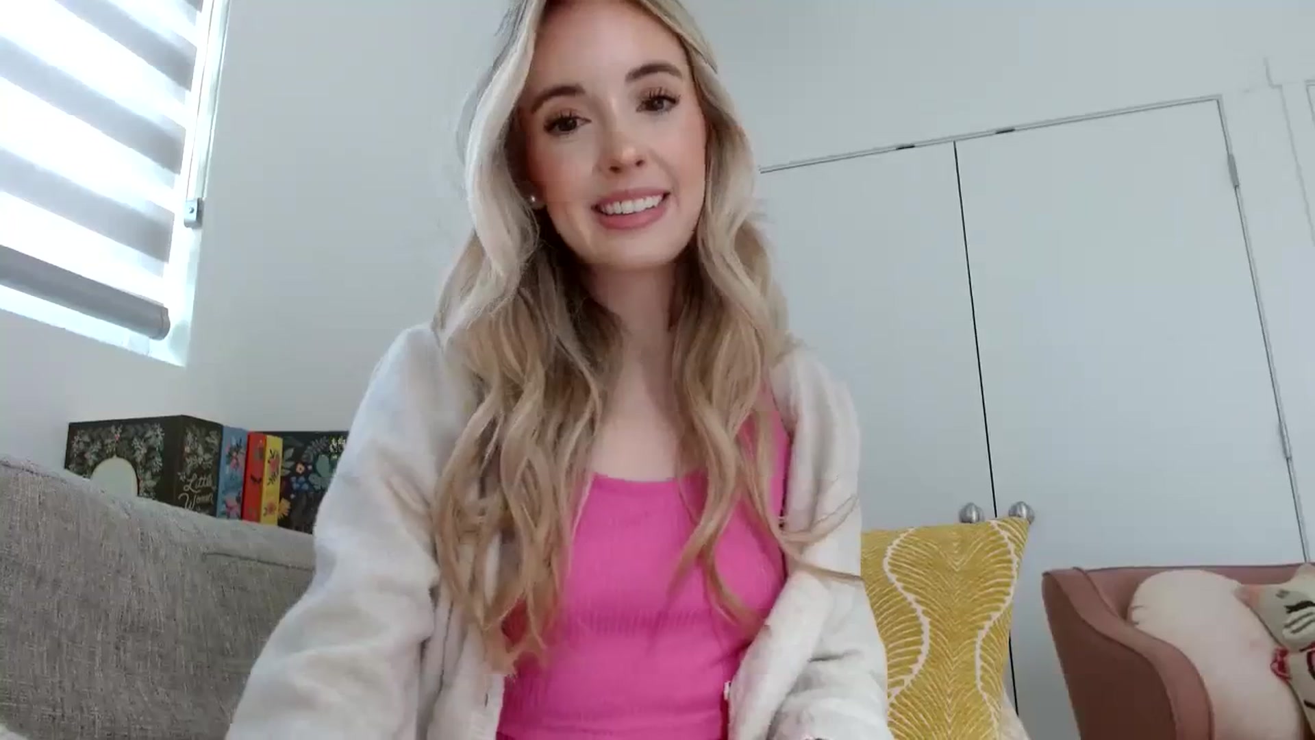 Gallery image thumbnail from Vegansoda's myfreecams stream on, 03/05/2024, 22:41 image 10 of 20