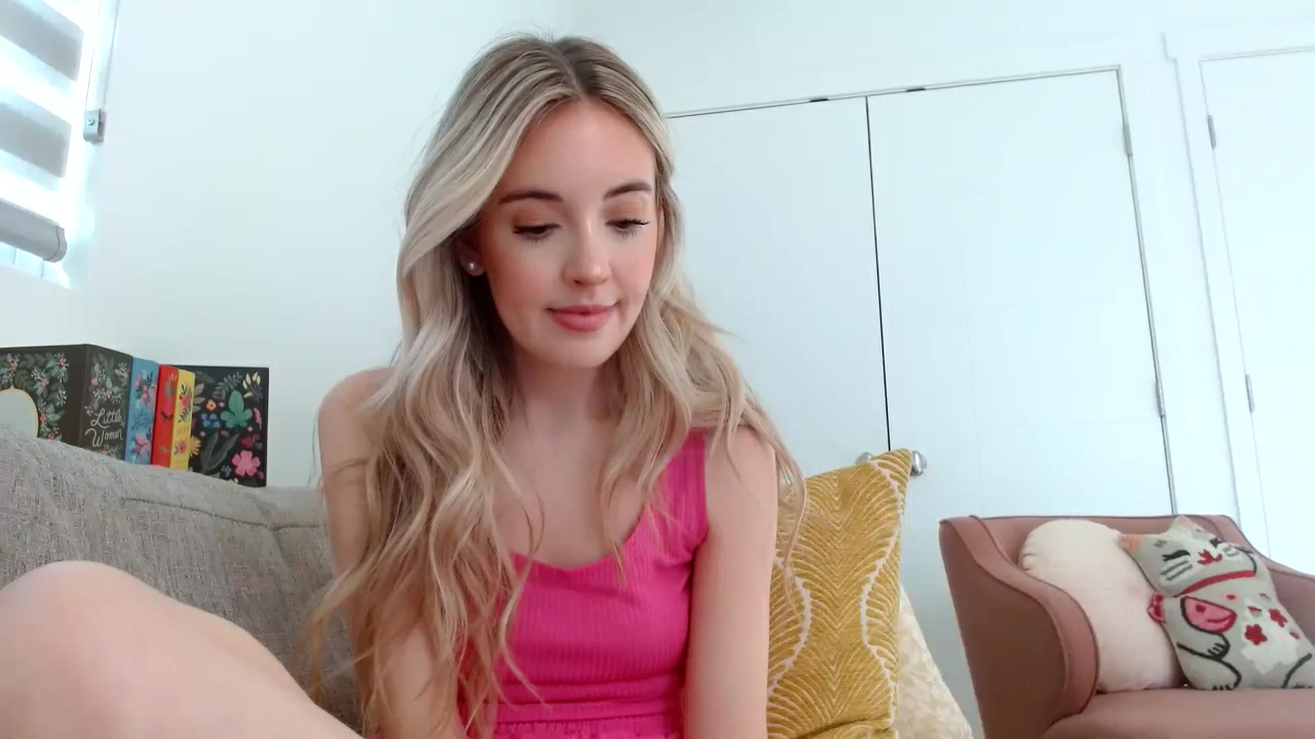 Gallery image thumbnail from Vegansoda's myfreecams stream on, 03/06/2024, 24:01 image 15 of 20