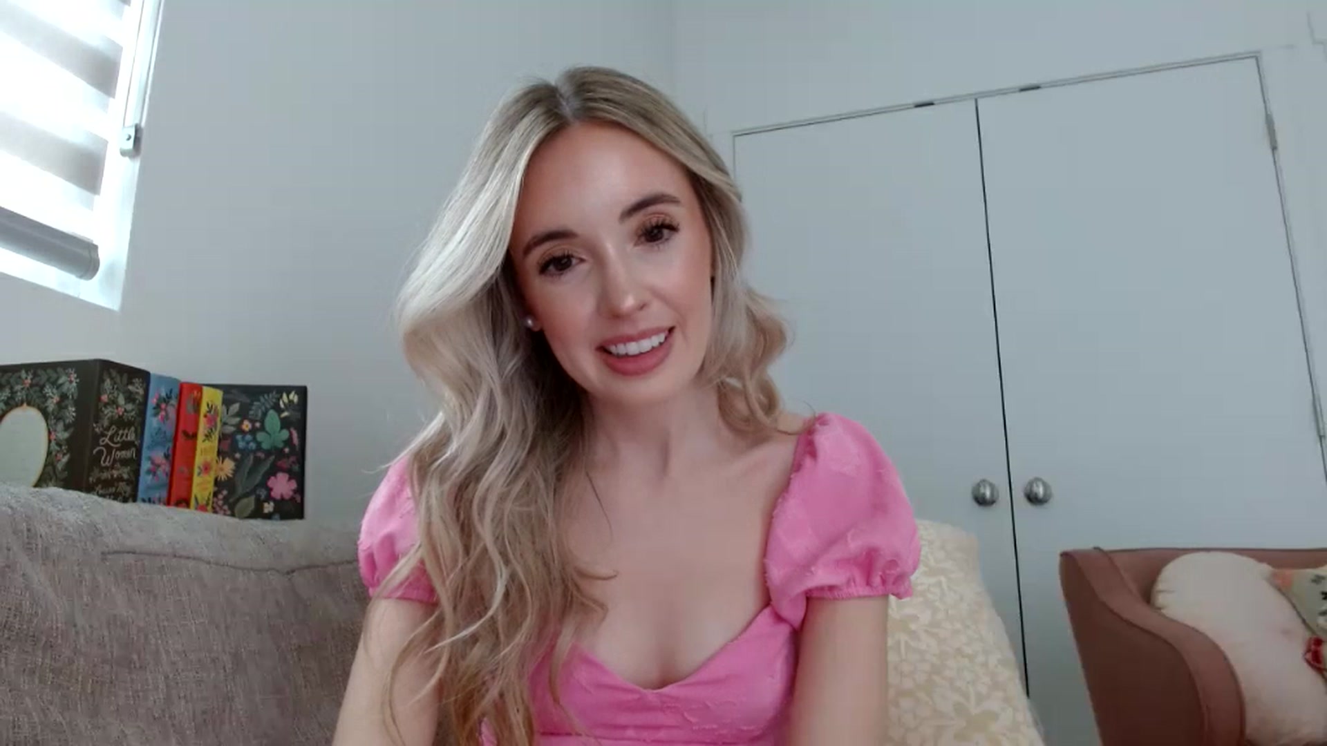 Gallery image thumbnail from Vegansoda's myfreecams stream on, 03/06/2024, 23:47 image 14 of 20