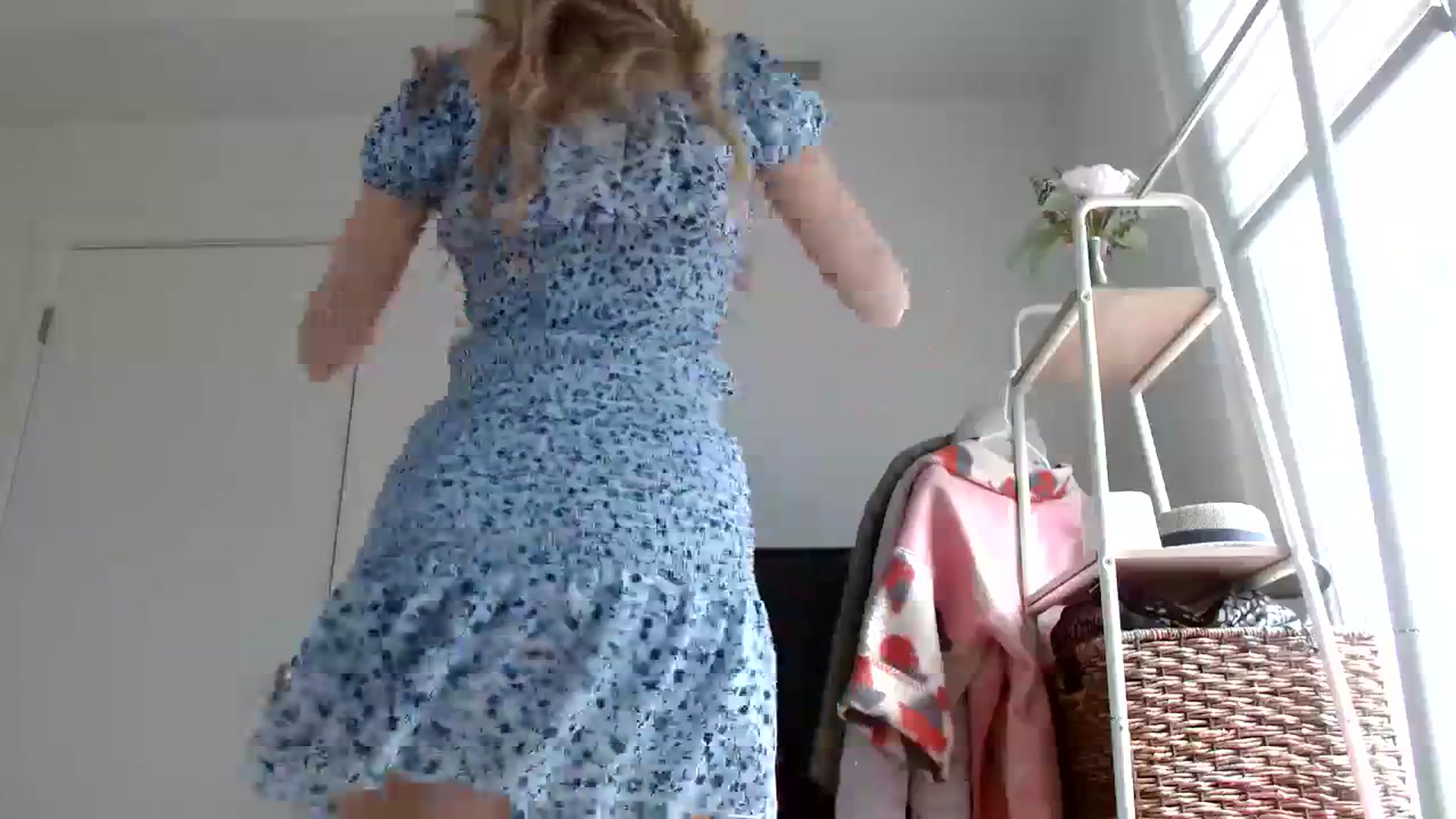 Gallery image thumbnail from Vegansoda's myfreecams stream on, 03/07/2024, 22:35 image 19 of 20