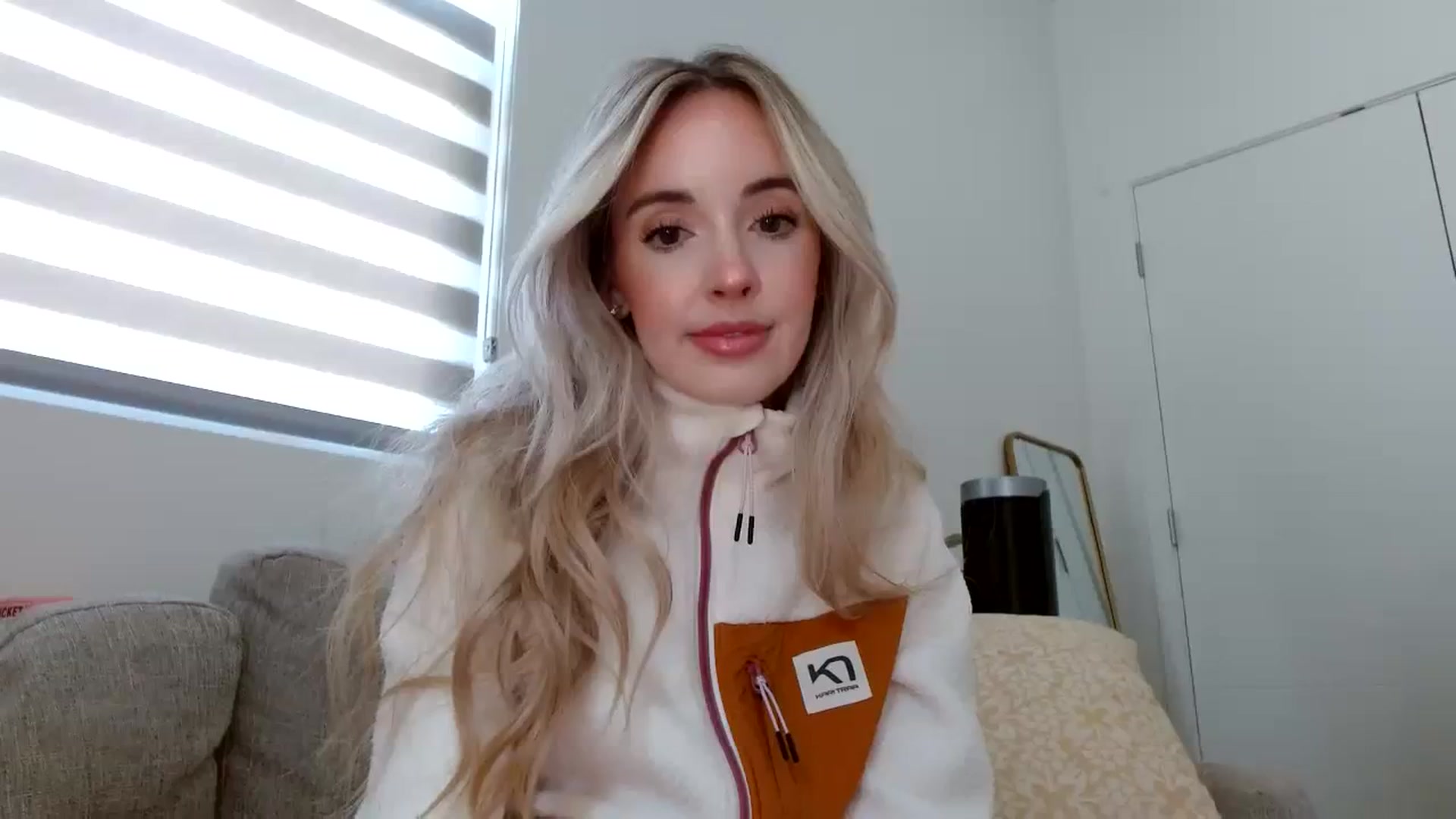 Gallery image thumbnail from Vegansoda's myfreecams stream on, 03/09/2024, 20:30 image 13 of 20