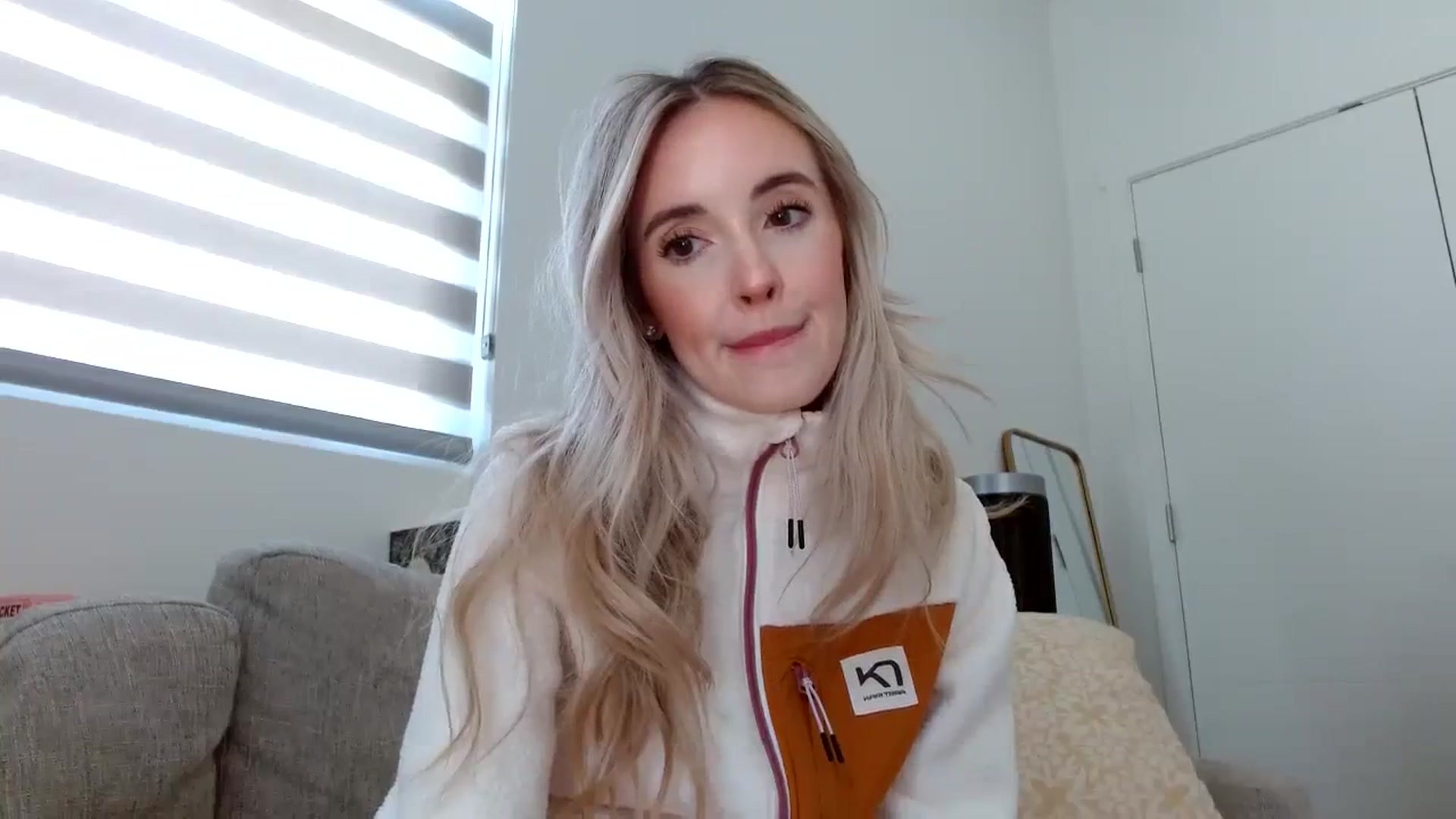 Gallery image thumbnail from Vegansoda's myfreecams stream on, 03/09/2024, 20:30 image 19 of 20