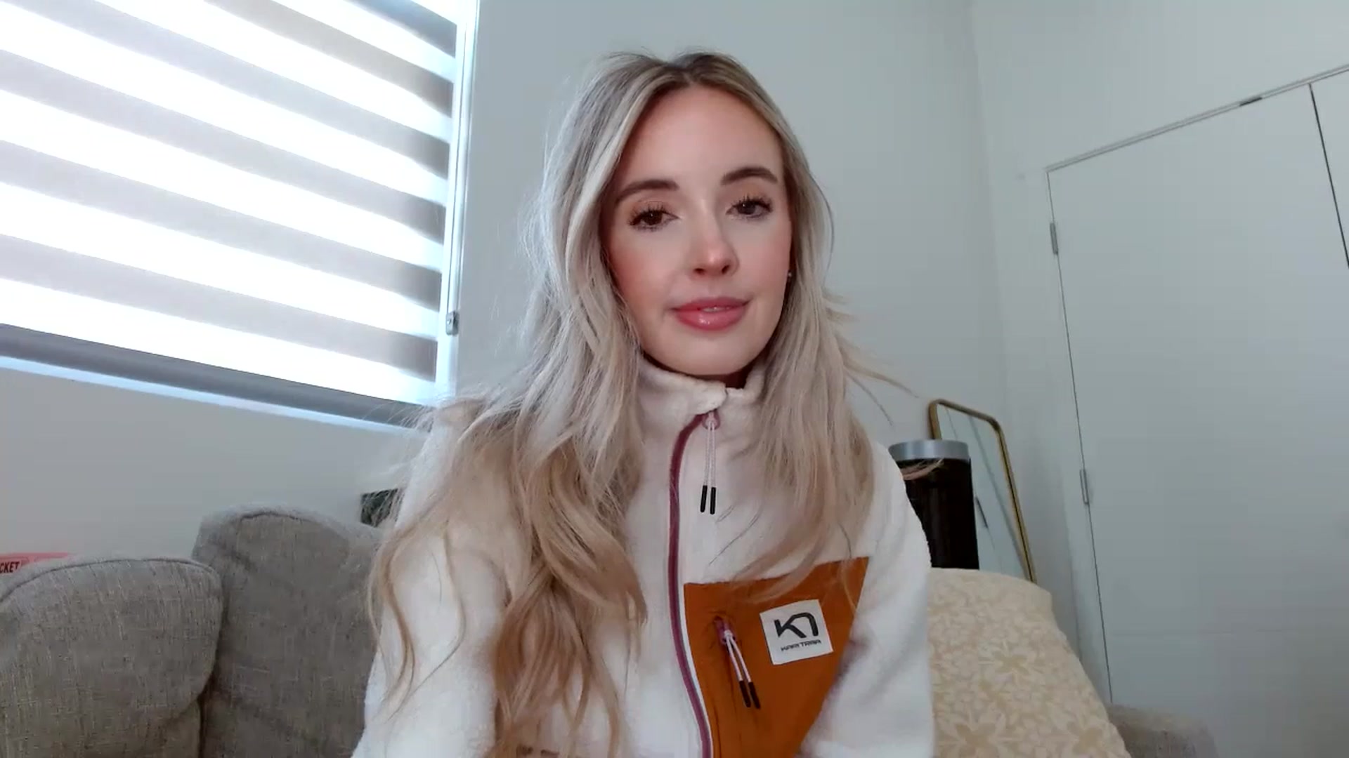 Gallery image thumbnail from Vegansoda's myfreecams stream on, 03/09/2024, 20:30 image 18 of 20