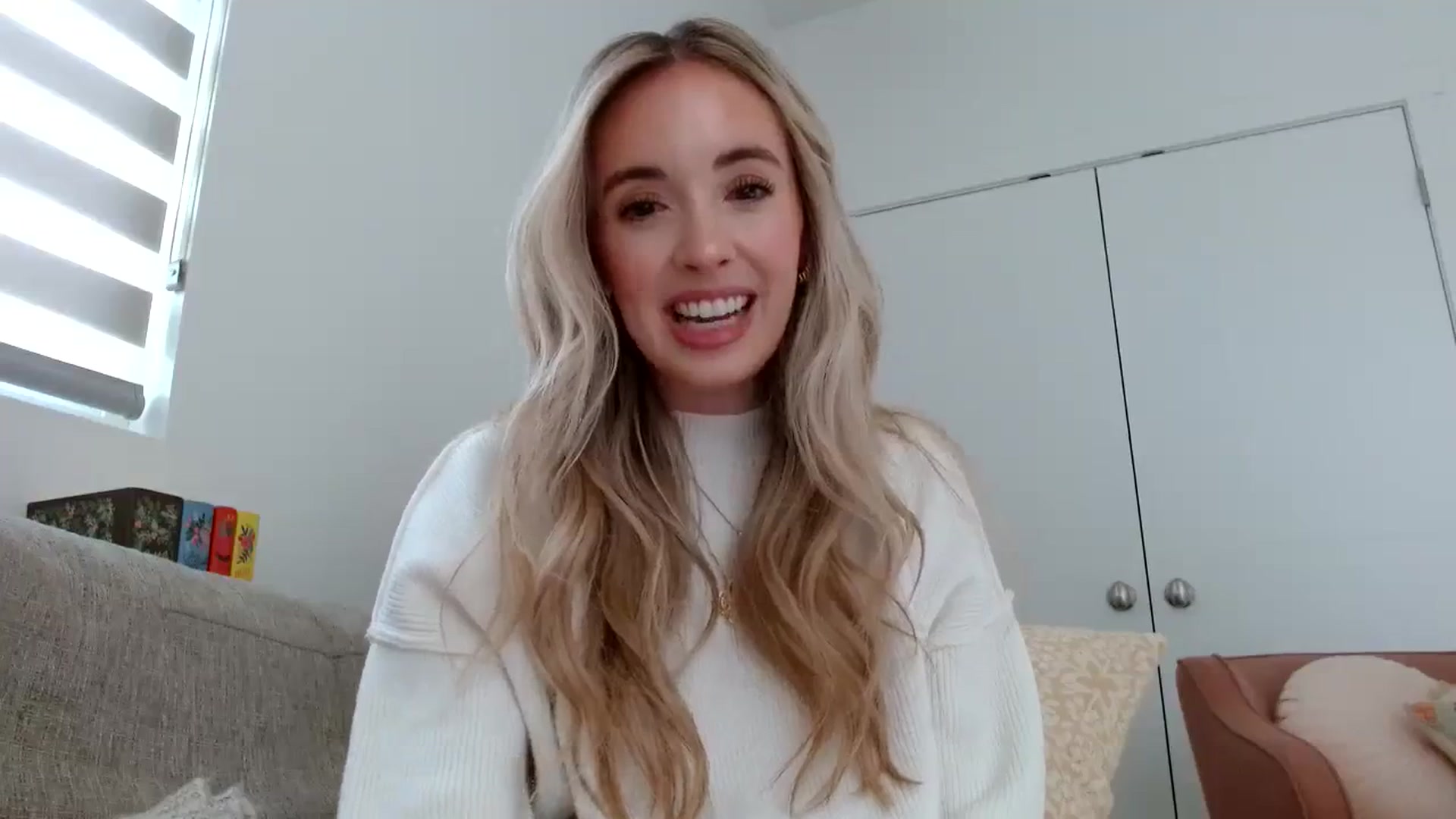 Gallery image thumbnail from Vegansoda's myfreecams stream on, 03/13/2024, 22:52 image 17 of 20