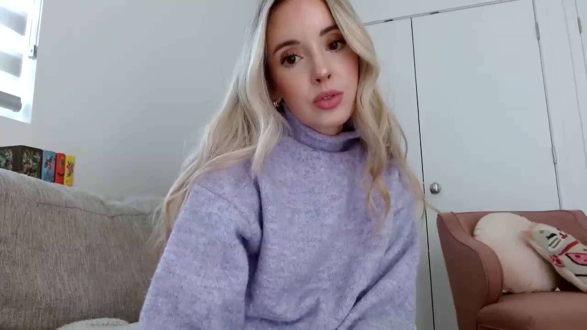Gallery image thumbnail from Vegansoda's myfreecams stream on, 03/20/2024, 22:03 image 7 of 20