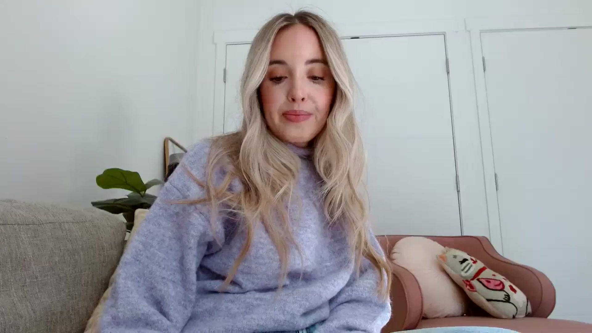 Gallery image thumbnail from Vegansoda's myfreecams stream on, 03/20/2024, 22:03 image 13 of 20