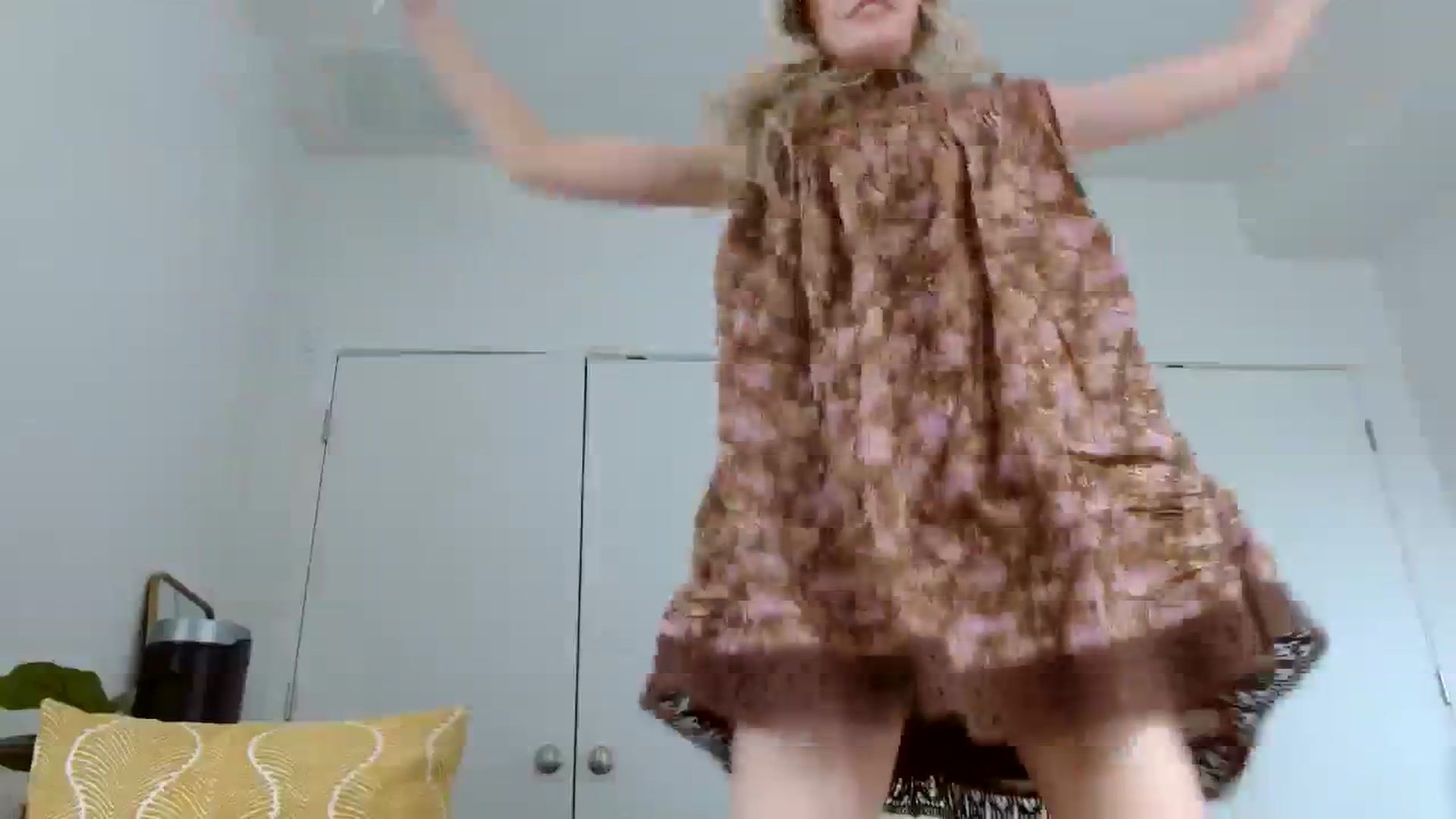 Gallery image thumbnail from Vegansoda's myfreecams stream on, 03/28/2024, 21:58 image 19 of 20