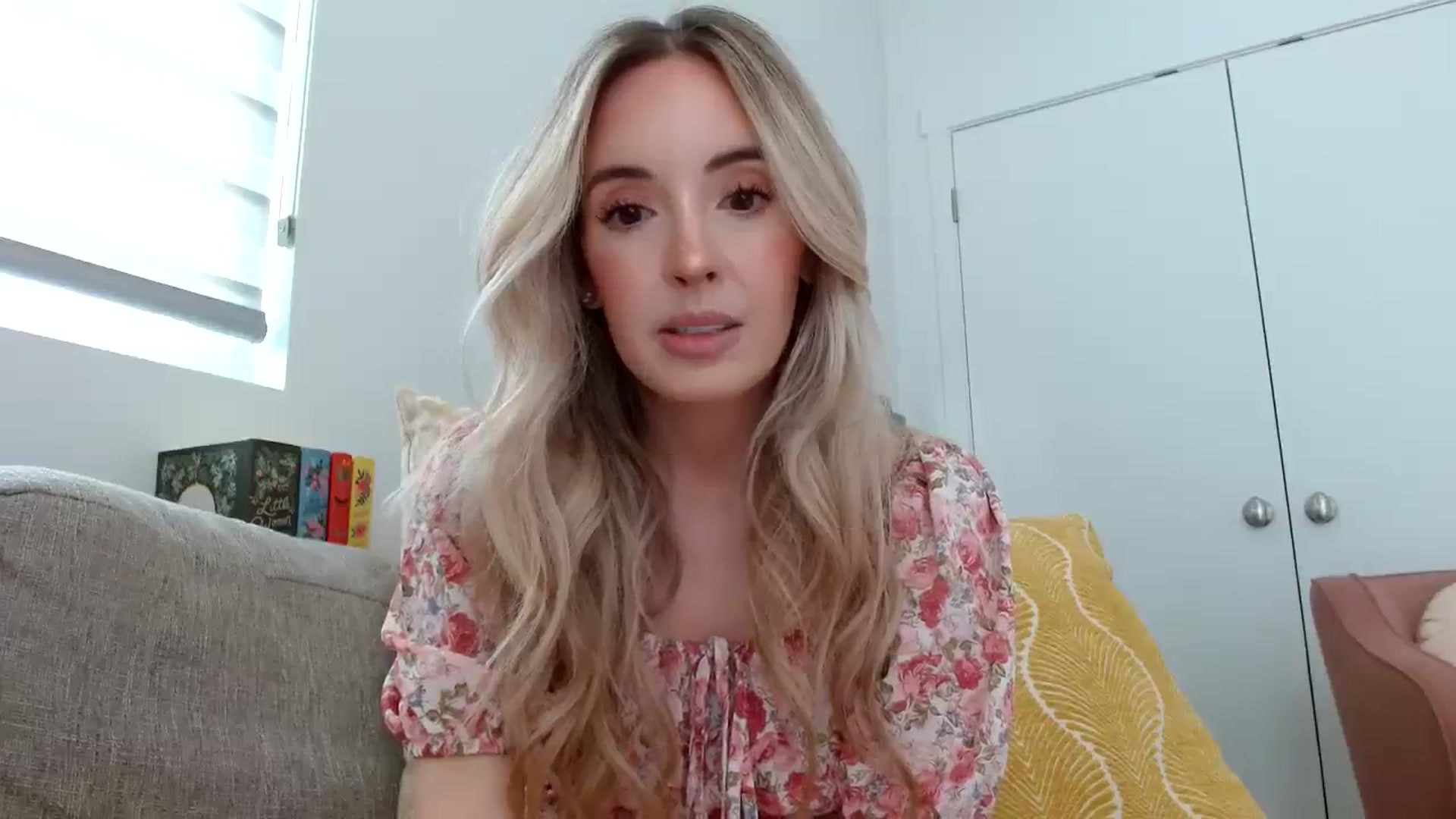 Gallery image thumbnail from Vegansoda's myfreecams stream on, 04/04/2024, 21:26 image 18 of 20