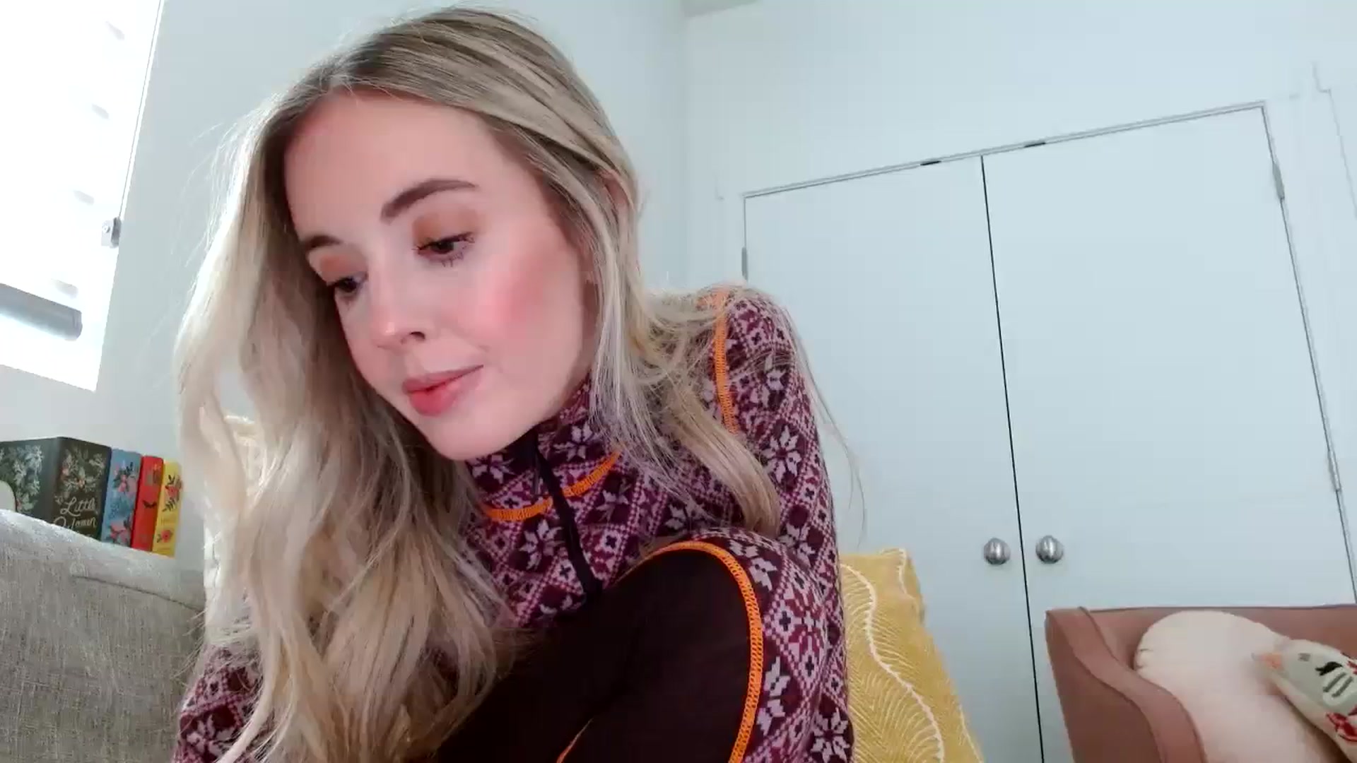 Gallery image thumbnail from Vegansoda's myfreecams stream on, 04/05/2024, 23:23 image 1 of 20