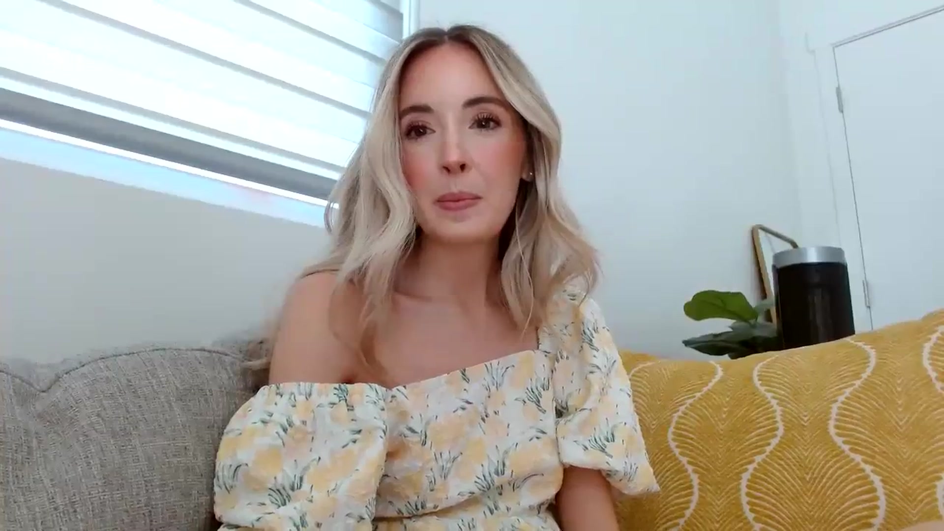 Gallery image thumbnail from Vegansoda's myfreecams stream on, 04/14/2024, 22:14 image 2 of 20