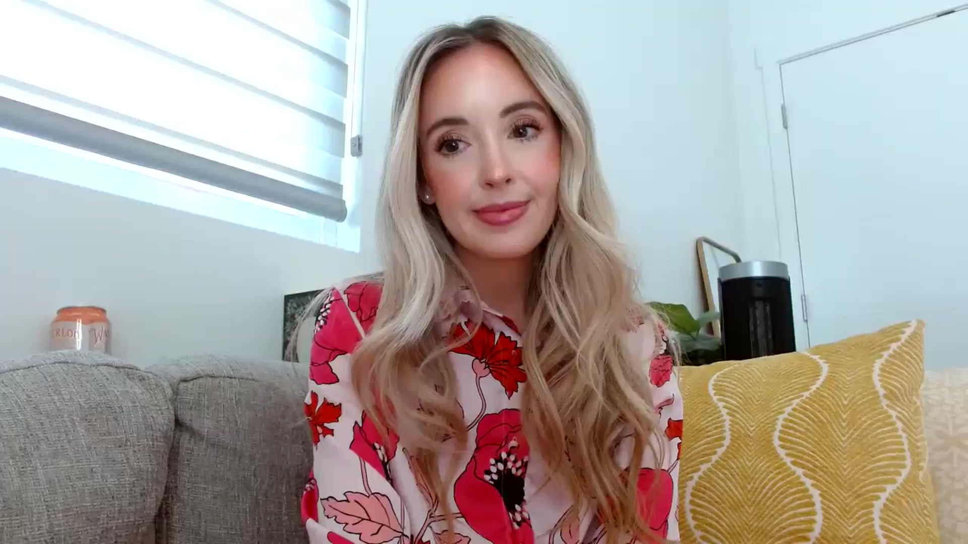 Gallery image thumbnail from Vegansoda's myfreecams stream on, 04/16/2024, 22:32 image 1 of 20
