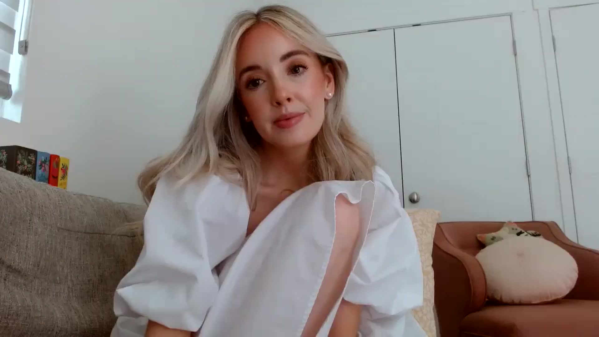 Gallery image thumbnail from Vegansoda's myfreecams stream on, 04/22/2024, 22:22 image 20 of 20