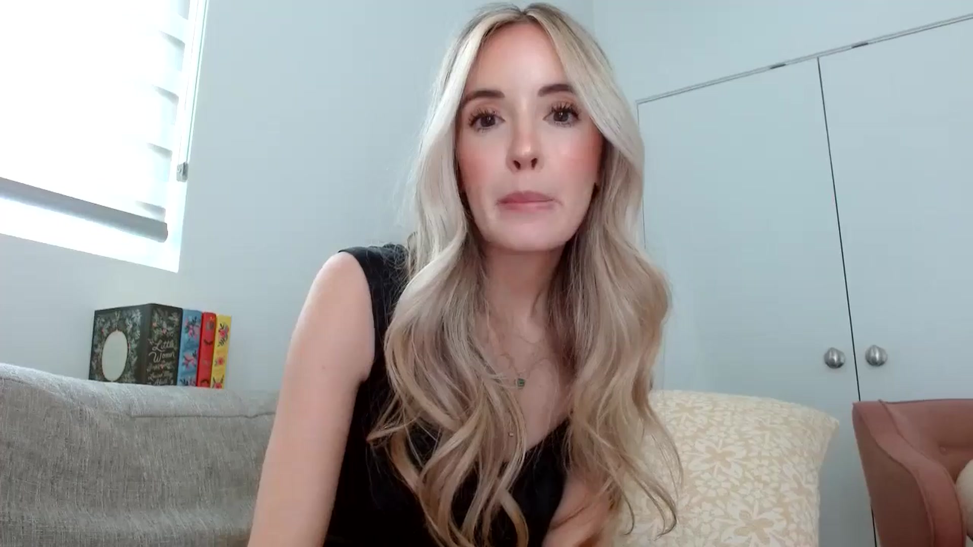 Gallery image thumbnail from Vegansoda's myfreecams stream on, 04/27/2024, 23:01 image 10 of 20