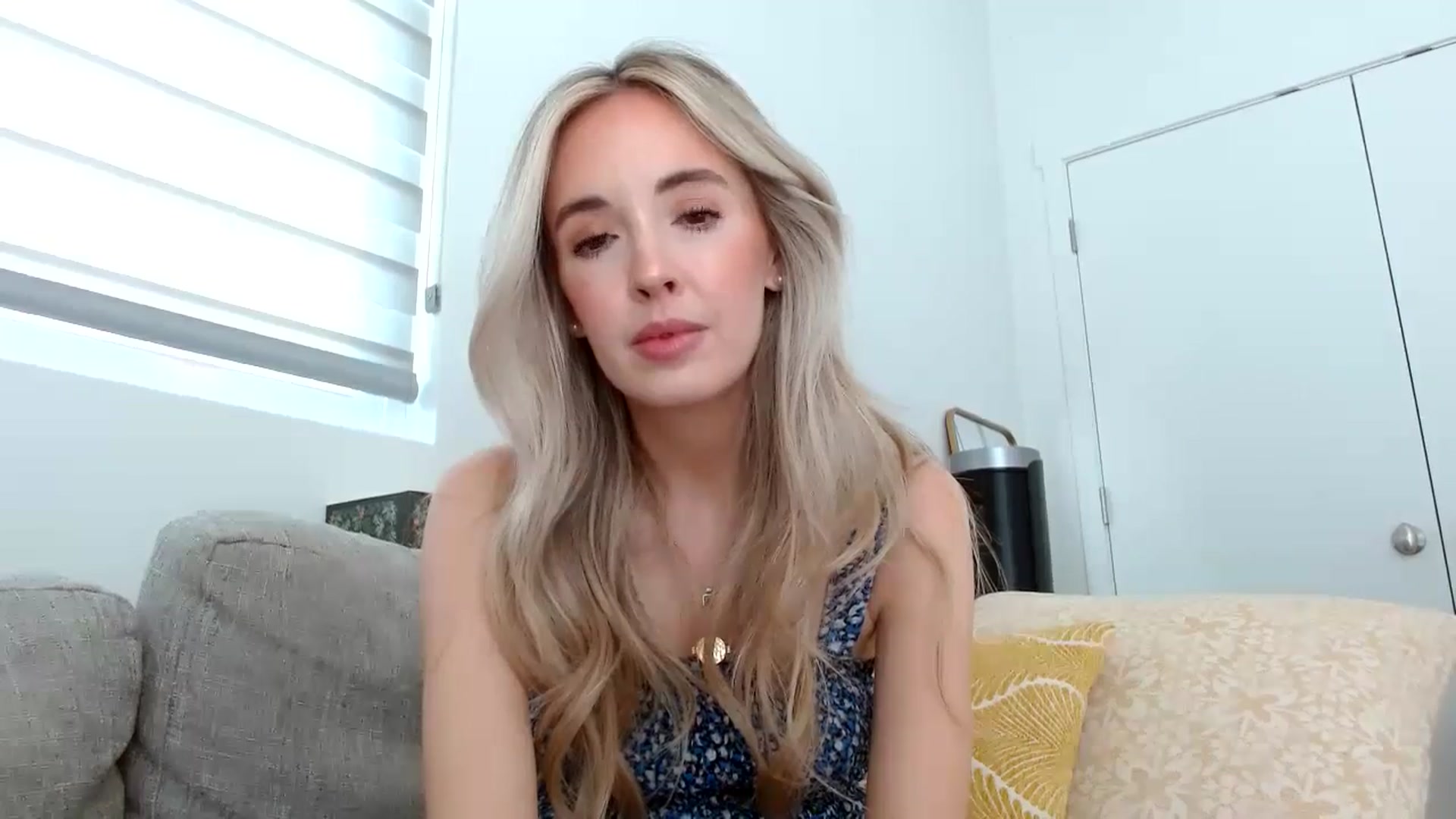 Gallery image thumbnail from Vegansoda's myfreecams stream on, 04/28/2024, 22:03 image 3 of 20