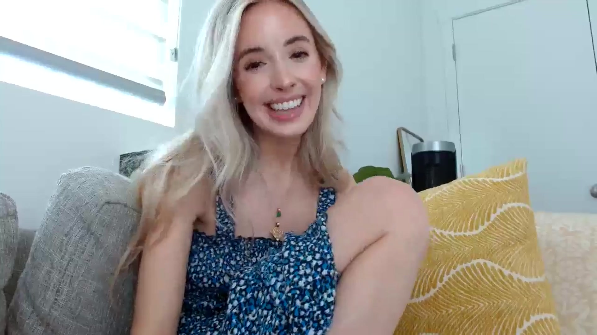 Gallery image thumbnail from Vegansoda's myfreecams stream on, 04/28/2024, 23:04 image 14 of 20
