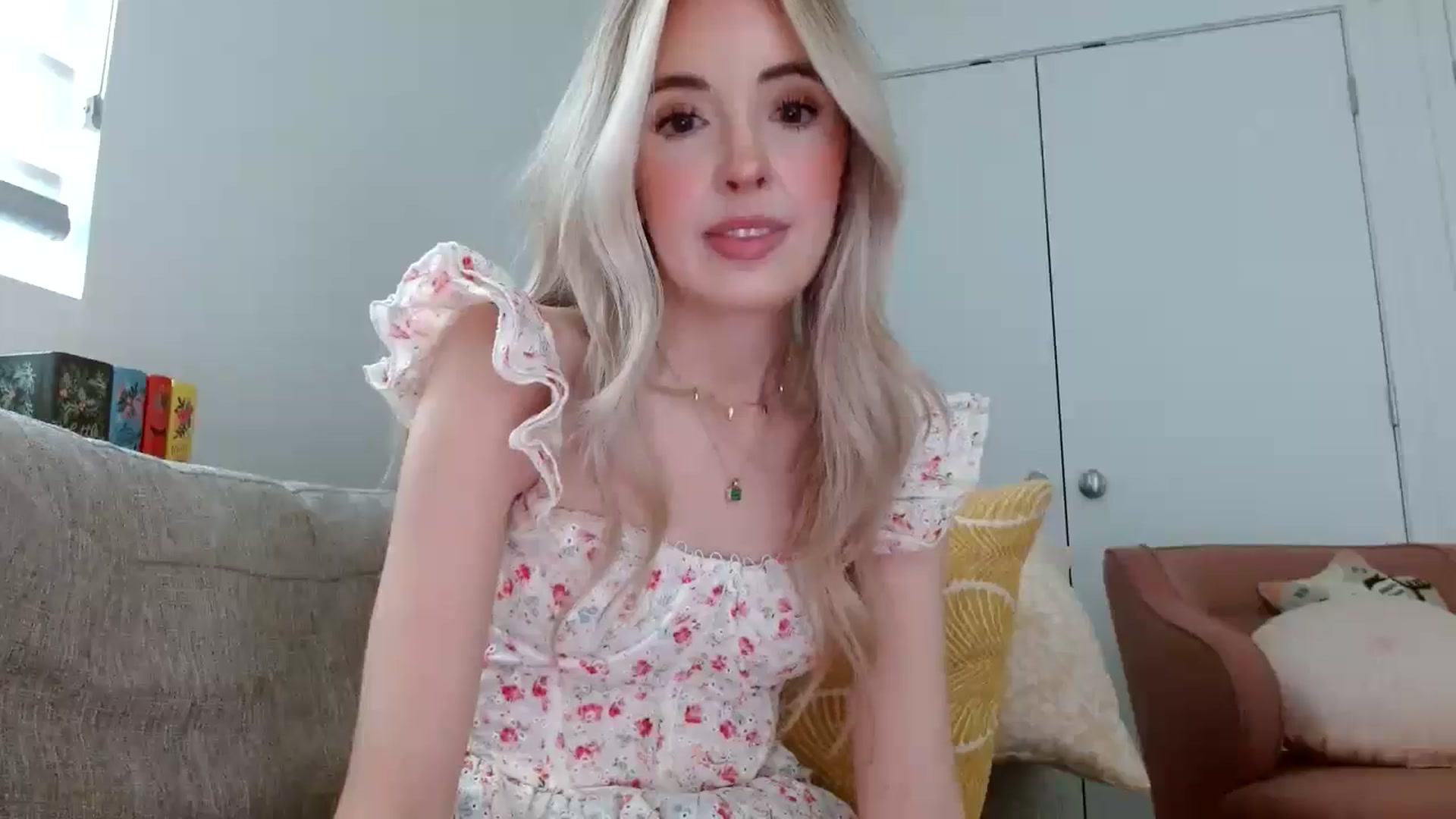 Gallery image thumbnail from Vegansoda's myfreecams stream on, 05/09/2024, 22:19 image 20 of 20