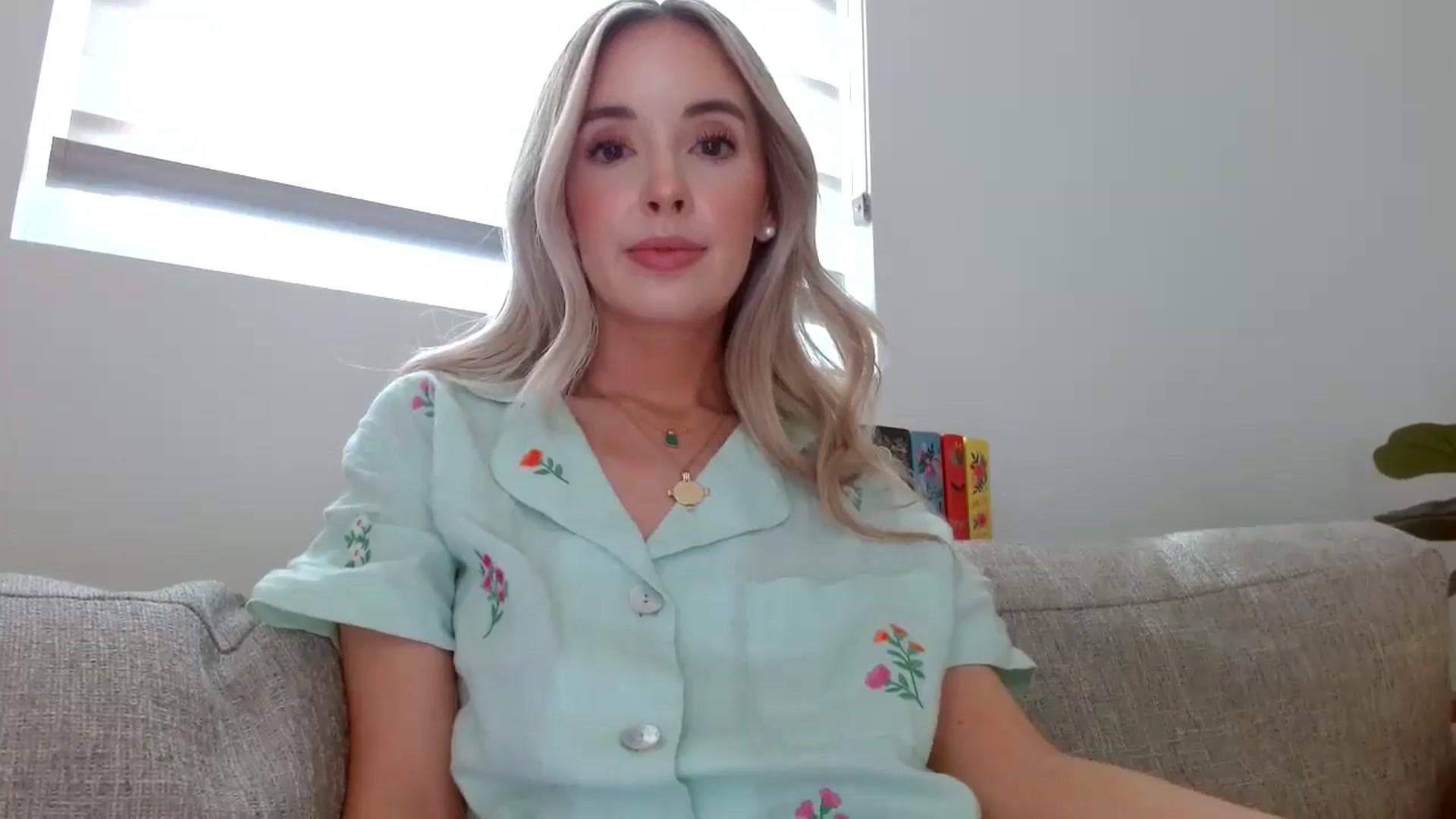 Gallery image thumbnail from Vegansoda's myfreecams stream on, 05/19/2024, 24:31 image 18 of 20