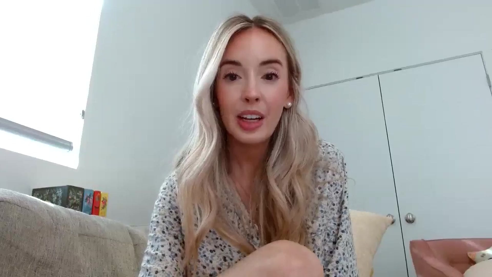 Gallery image thumbnail from Vegansoda's myfreecams stream on, 05/22/2024, 24:36 image 7 of 20