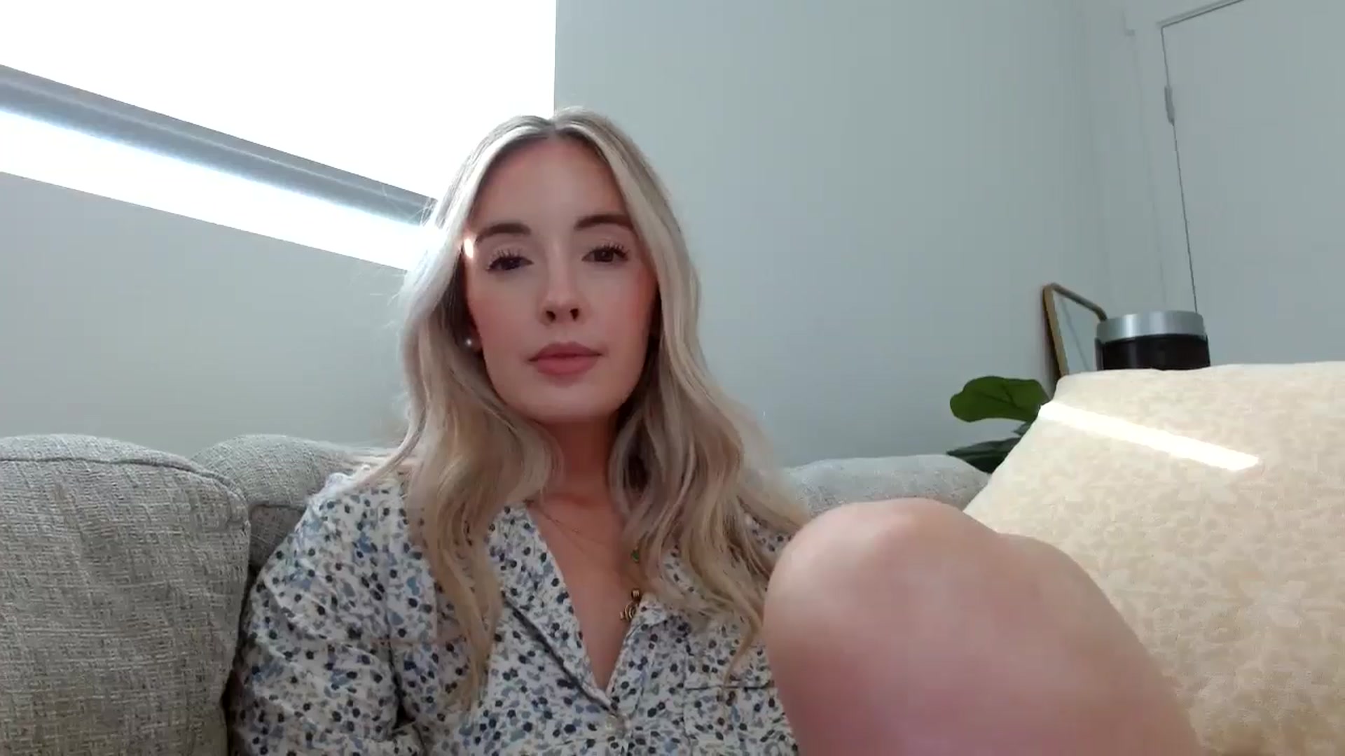 Gallery image thumbnail from Vegansoda's myfreecams stream on, 05/22/2024, 01:10 image 12 of 20