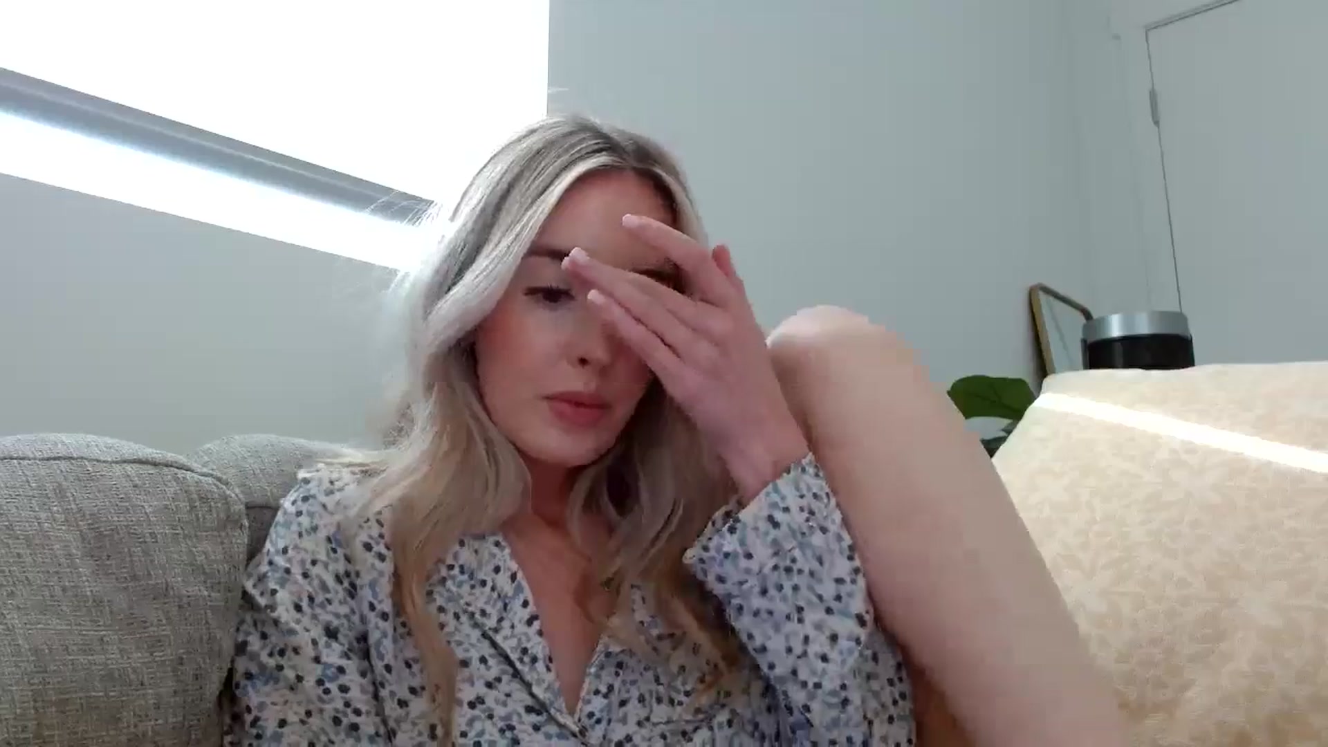 Gallery image thumbnail from Vegansoda's myfreecams stream on, 05/22/2024, 01:10 image 20 of 20