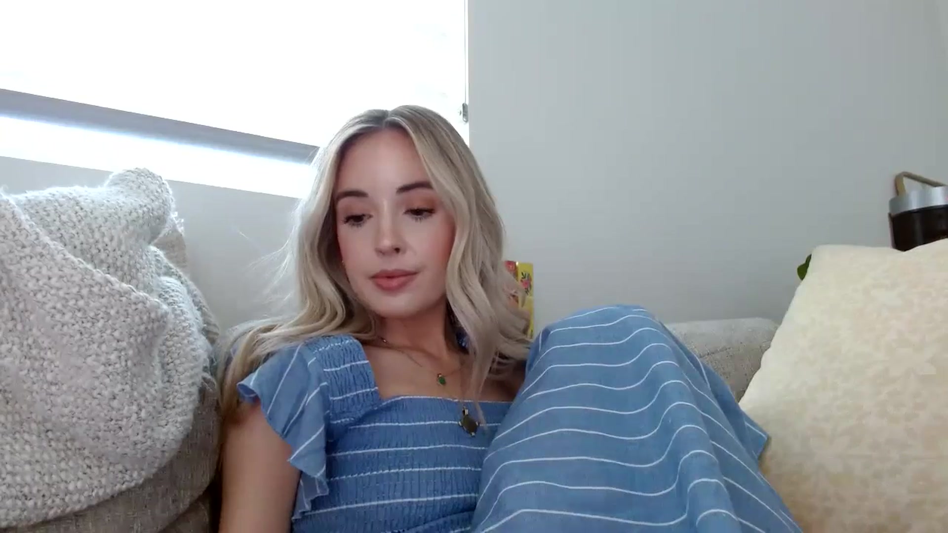 Gallery image thumbnail from Vegansoda's myfreecams stream on, 05/29/2024, 24:42 image 4 of 20