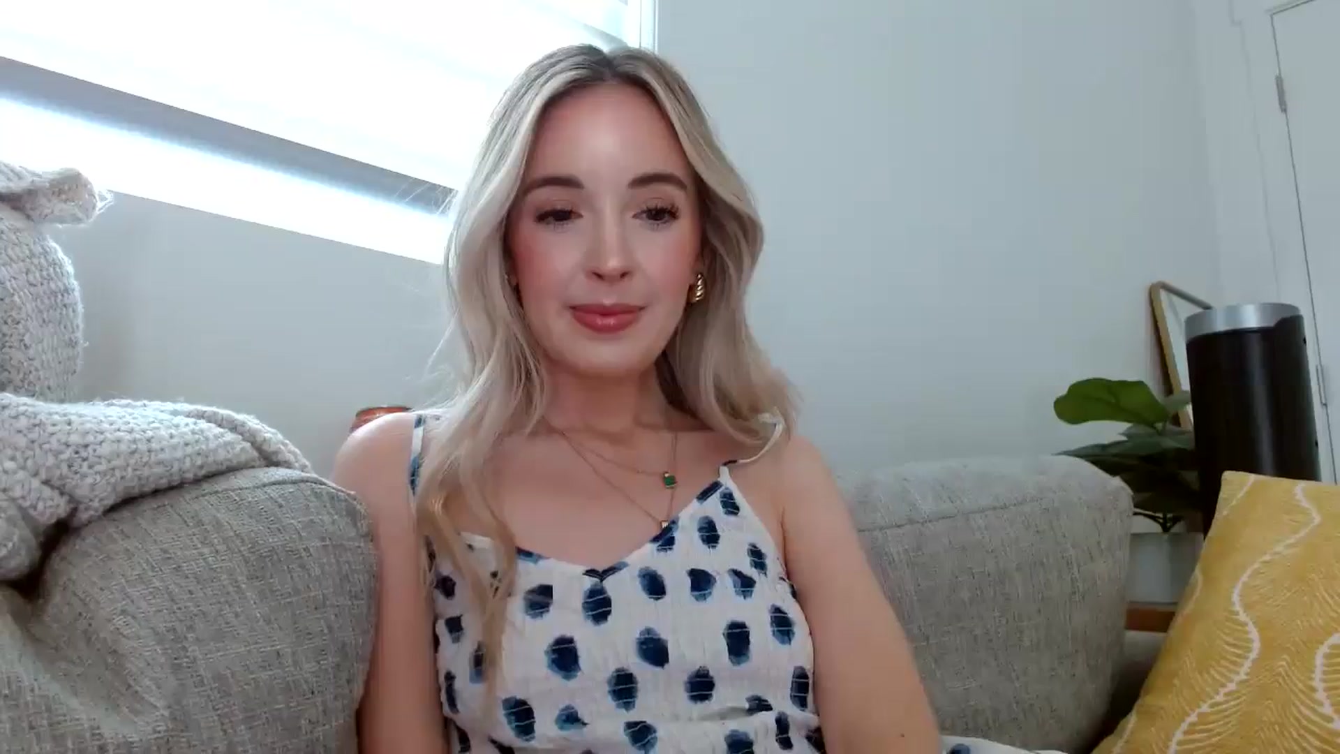 Gallery image thumbnail from Vegansoda's myfreecams stream on, 05/29/2024, 22:41 image 1 of 20