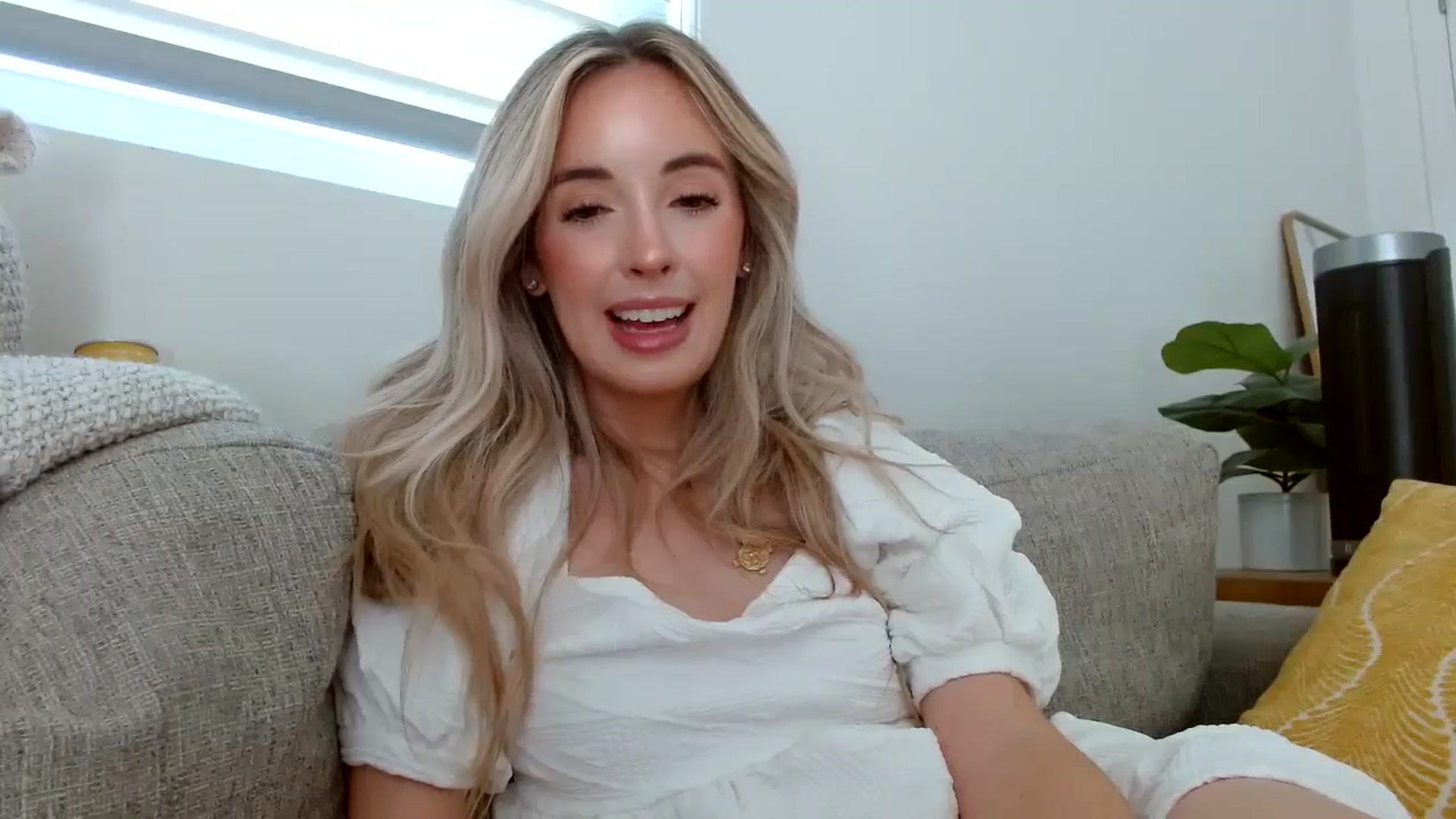 Gallery image thumbnail from Vegansoda's myfreecams stream on, 05/30/2024, 22:11 image 13 of 20