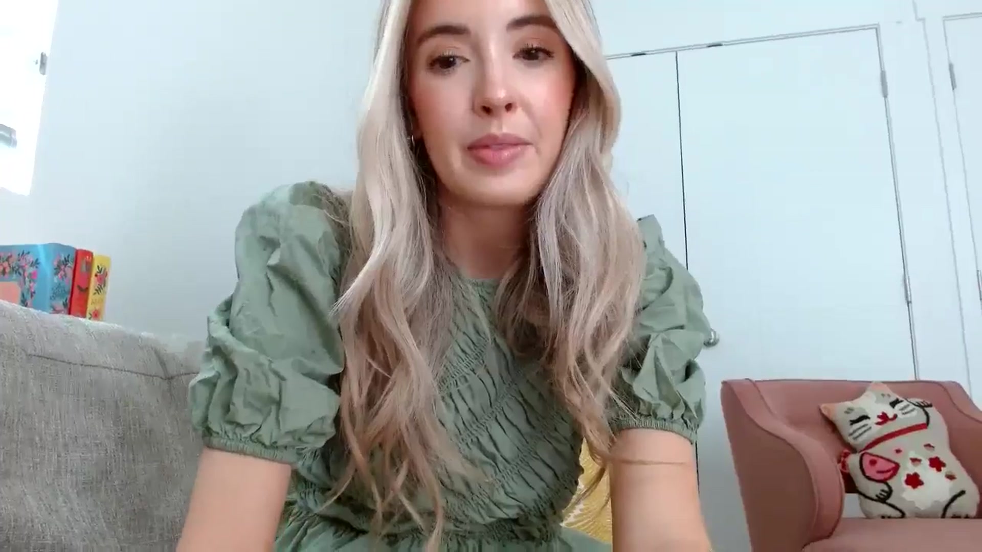 Gallery image thumbnail from Vegansoda's myfreecams stream on, 06/12/2024, 22:57 image 17 of 20