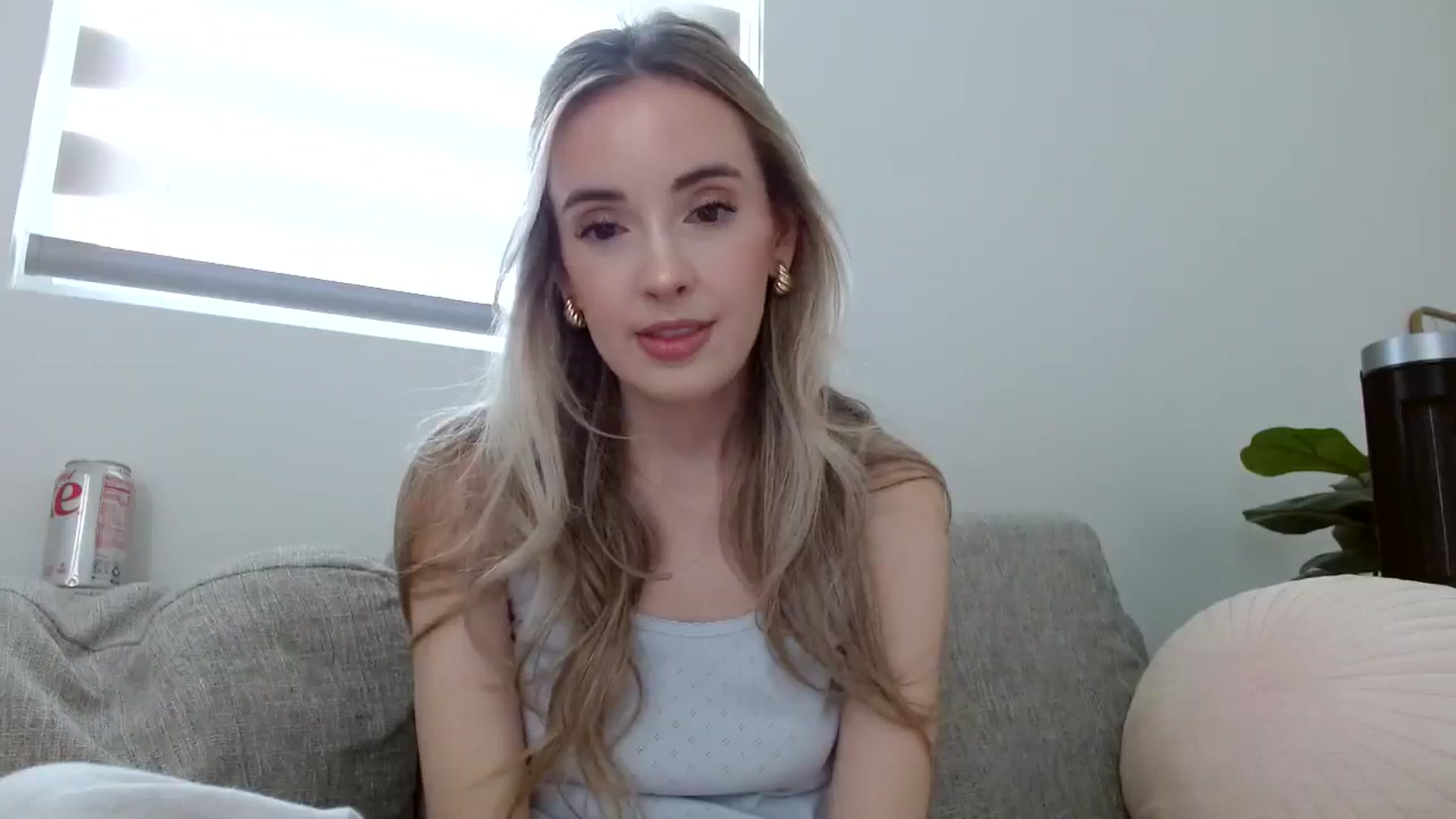 Gallery image thumbnail from Vegansoda's myfreecams stream on, 03/11/2025, 21:34 image 5 of 20