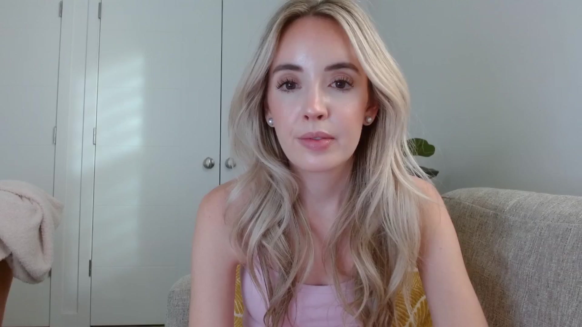 Gallery image thumbnail from Vegansoda's myfreecams stream on, 09/01/2025, 01:06 image 6 of 20