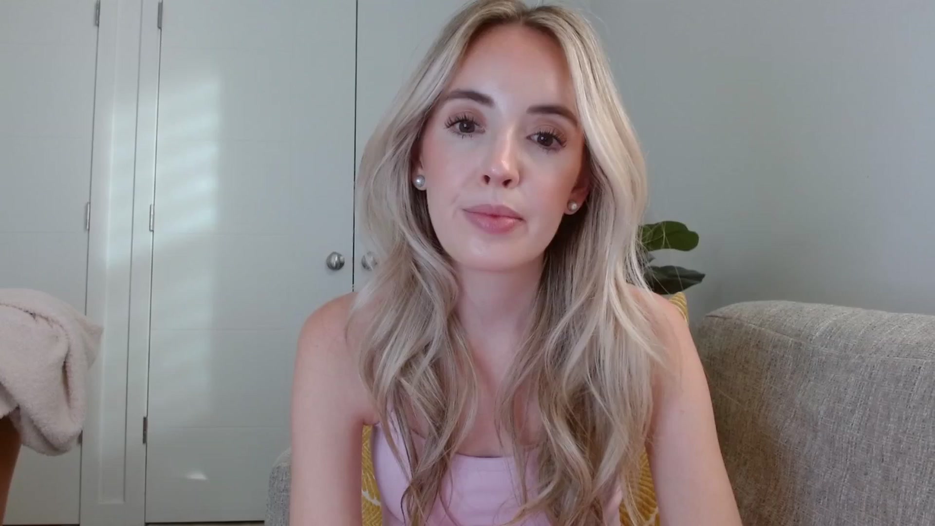 Gallery image thumbnail from Vegansoda's myfreecams stream on, 09/01/2025, 01:06 image 9 of 20