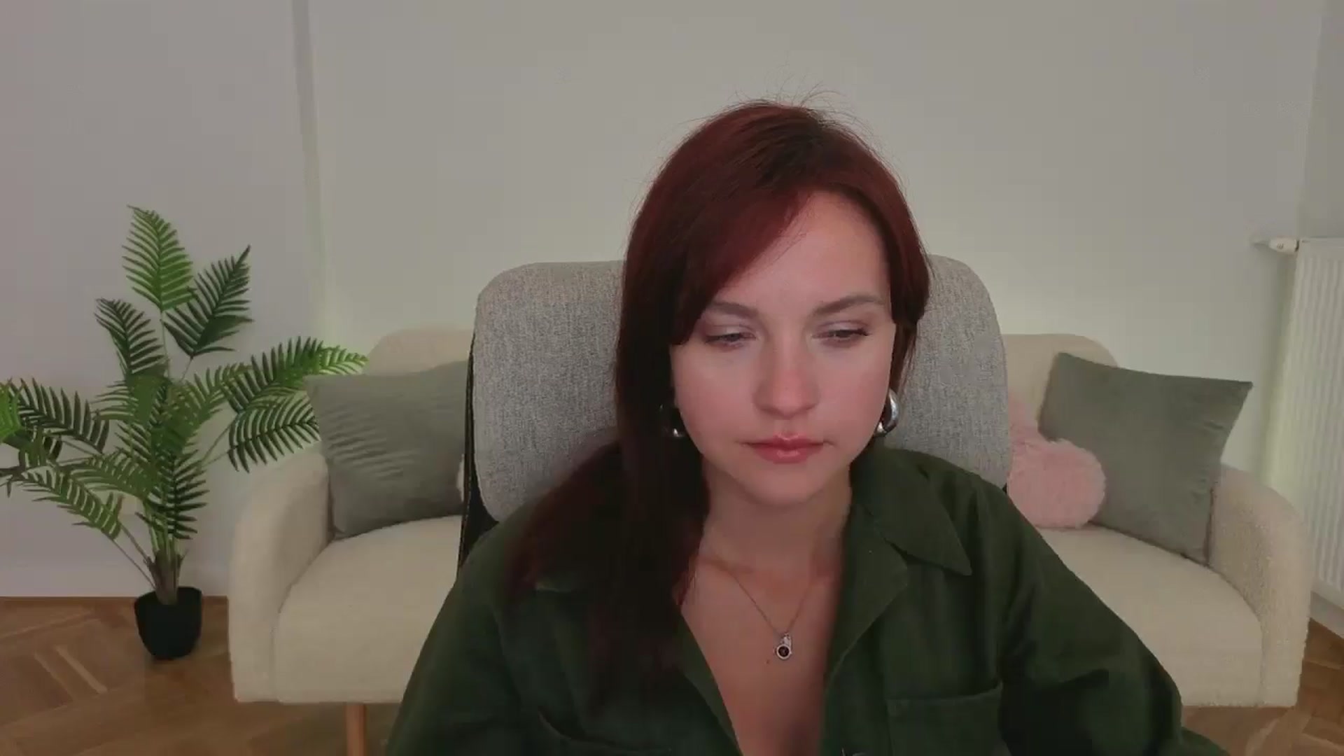 Gallery image thumbnail from Velanique's myfreecams stream on, 10/21/2025, 16:59 image 6 of 20