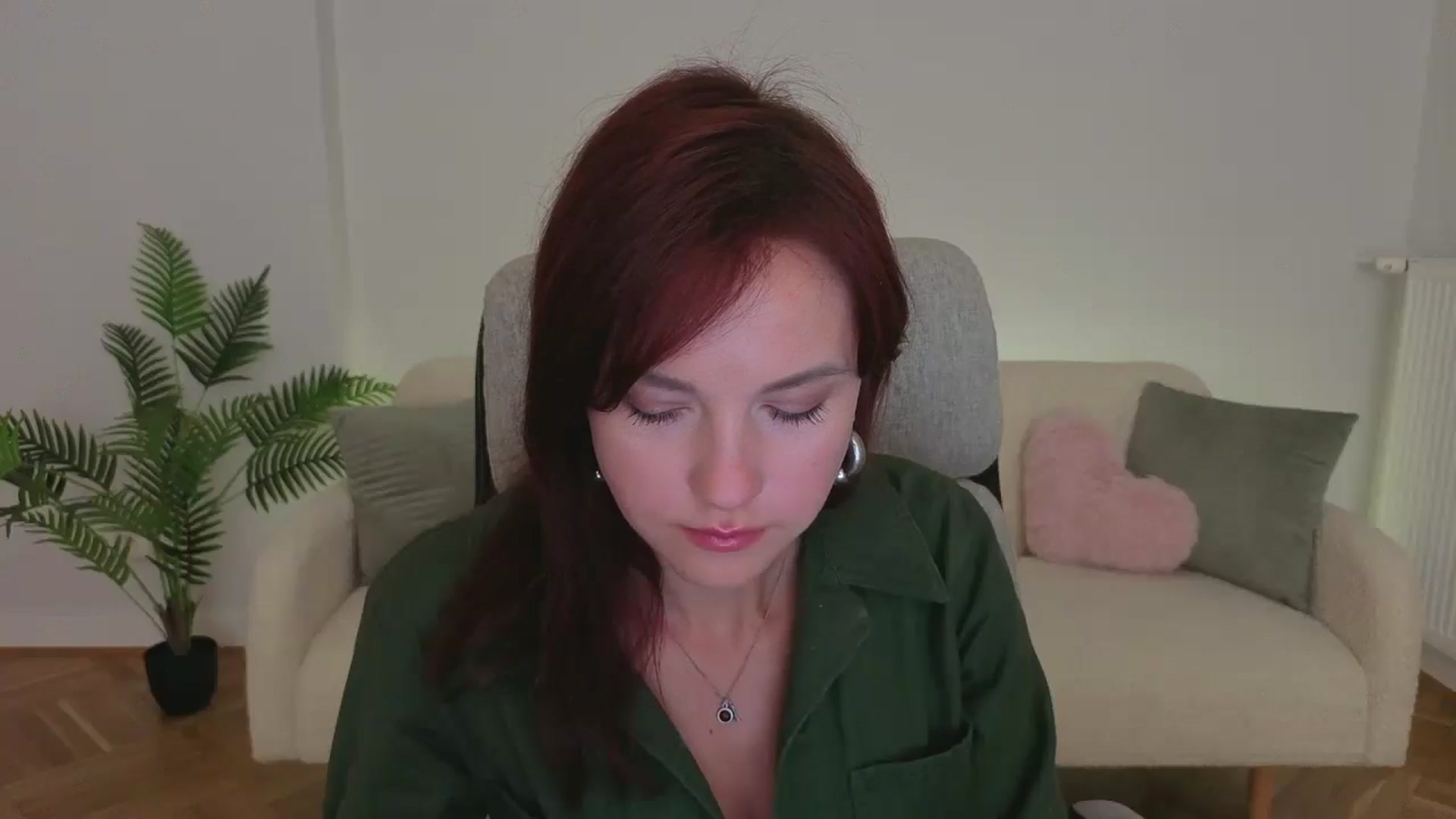 Gallery image thumbnail from Velanique's myfreecams stream on, 10/21/2025, 16:59 image 9 of 20