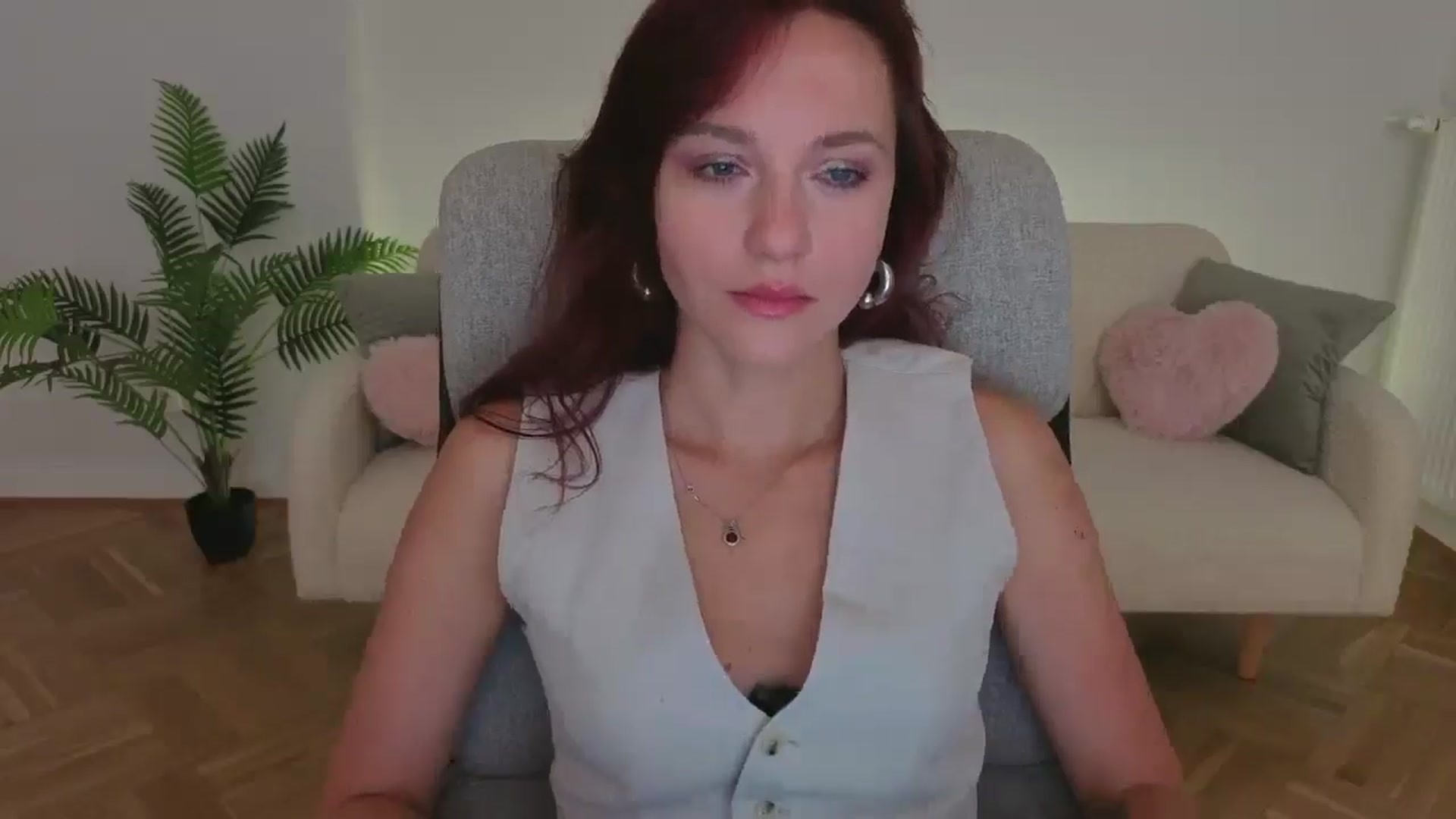 Gallery image thumbnail from Velanique's myfreecams stream on, 10/25/2025, 13:55 image 14 of 20