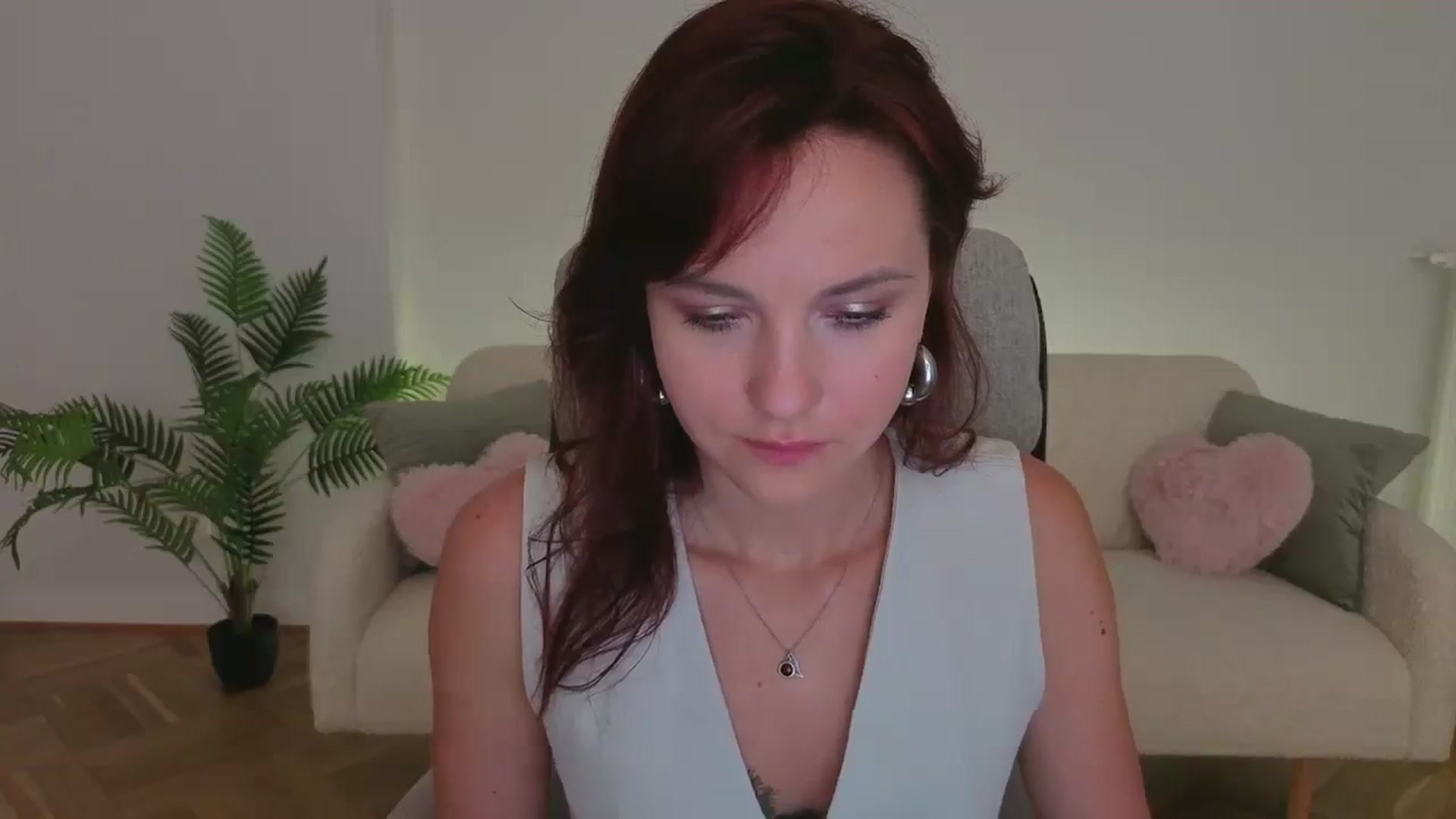 Gallery image thumbnail from Velanique's myfreecams stream on, 10/25/2025, 16:59 image 13 of 20