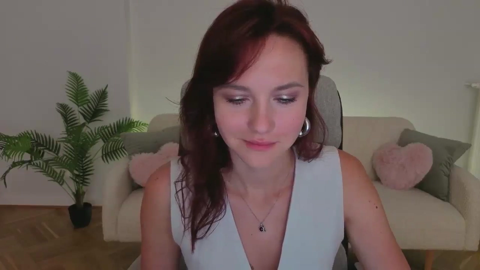 Gallery image thumbnail from Velanique's myfreecams stream on, 10/25/2025, 16:59 image 12 of 20