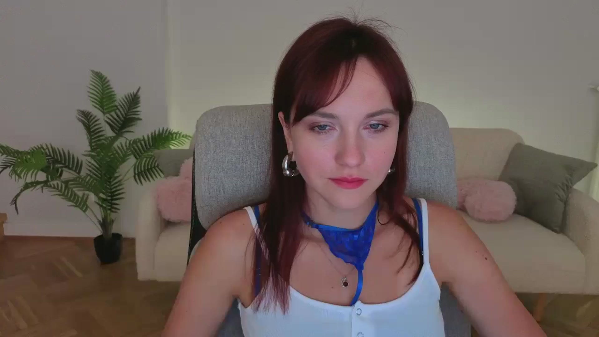 Gallery image thumbnail from Velanique's myfreecams stream on, 10/26/2025, 16:23 image 1 of 20