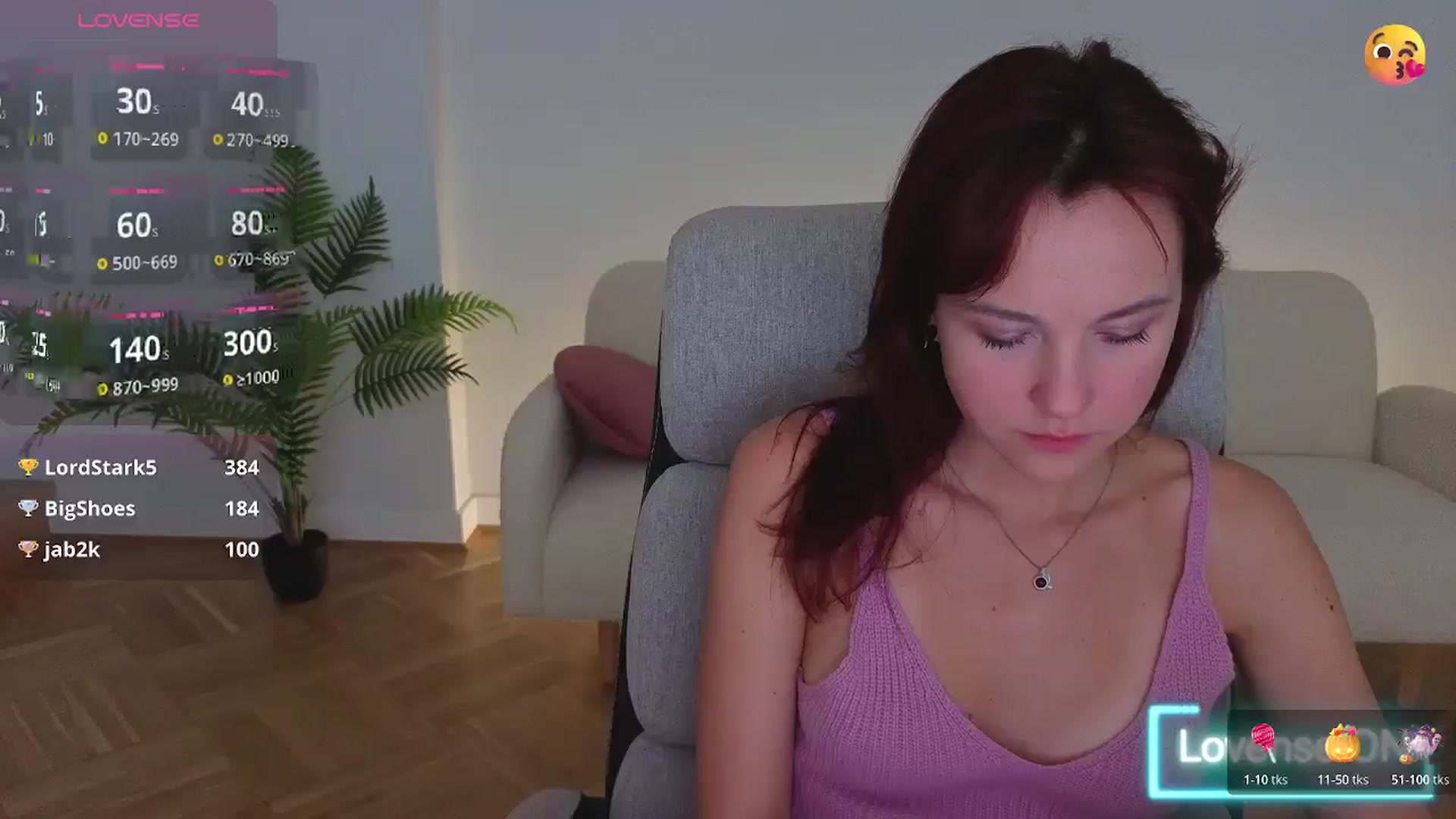 Gallery image thumbnail from Velanique's myfreecams stream on, 11/02/2025, 18:07 image 16 of 20