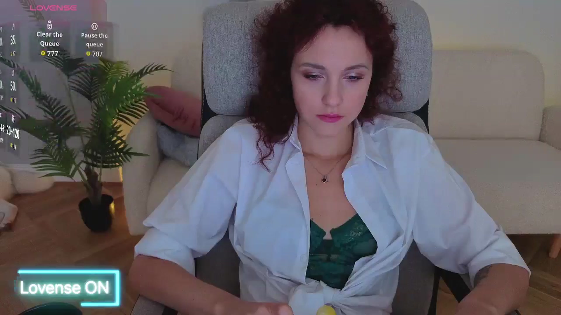 Gallery image thumbnail from Velanique's myfreecams stream on, 11/15/2025, 14:54 image 5 of 20