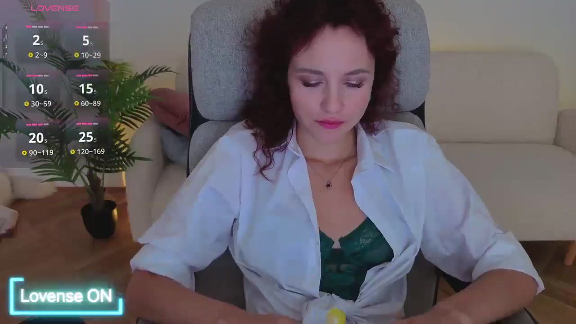 Gallery image thumbnail from Velanique's myfreecams stream on, 11/15/2025, 14:54 image 10 of 20