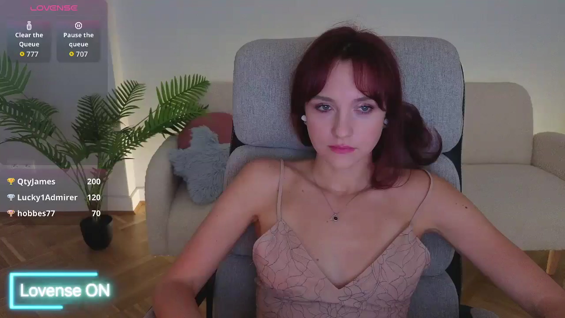 Gallery image thumbnail from Velanique's myfreecams stream on, 11/23/2025, 16:50 image 17 of 20