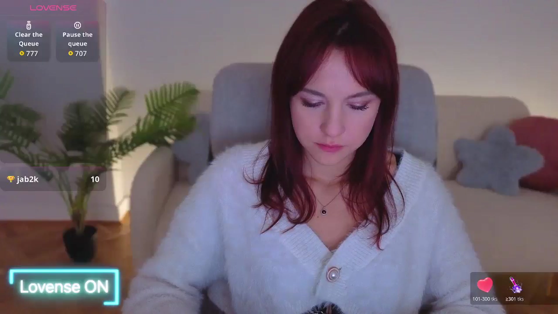 Gallery image thumbnail from Velanique's myfreecams stream on, 11/24/2025, 16:32 image 2 of 20