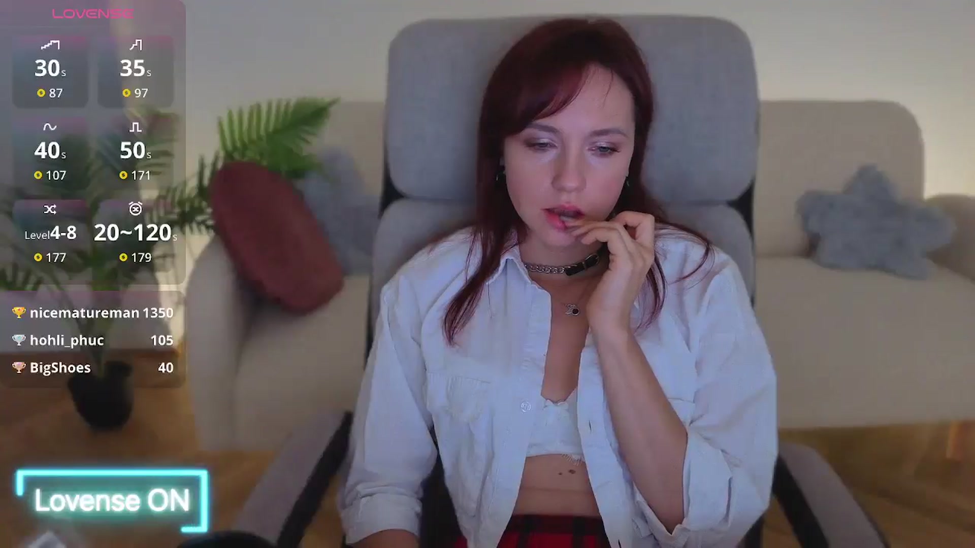 Gallery image thumbnail from Velanique's myfreecams stream on, 12/01/2025, 19:25 image 3 of 20