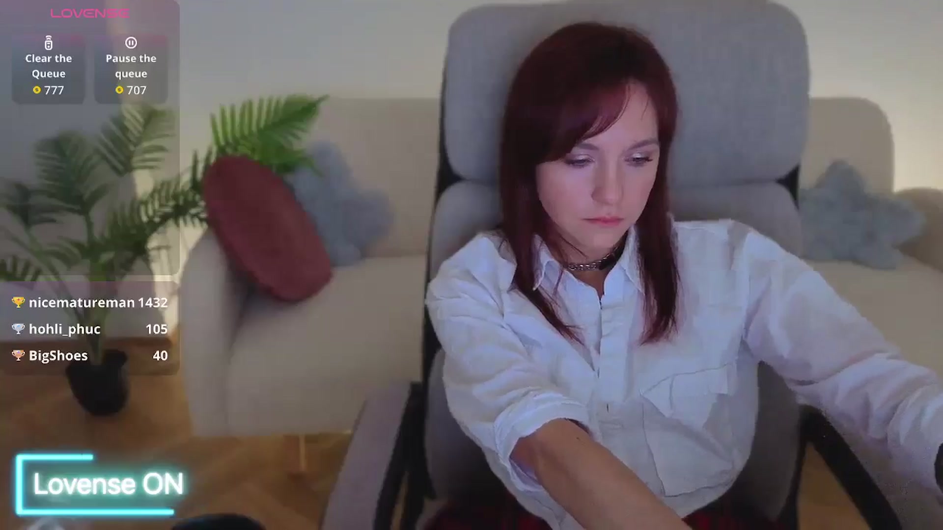 Gallery image thumbnail from Velanique's myfreecams stream on, 12/01/2025, 19:25 image 7 of 20