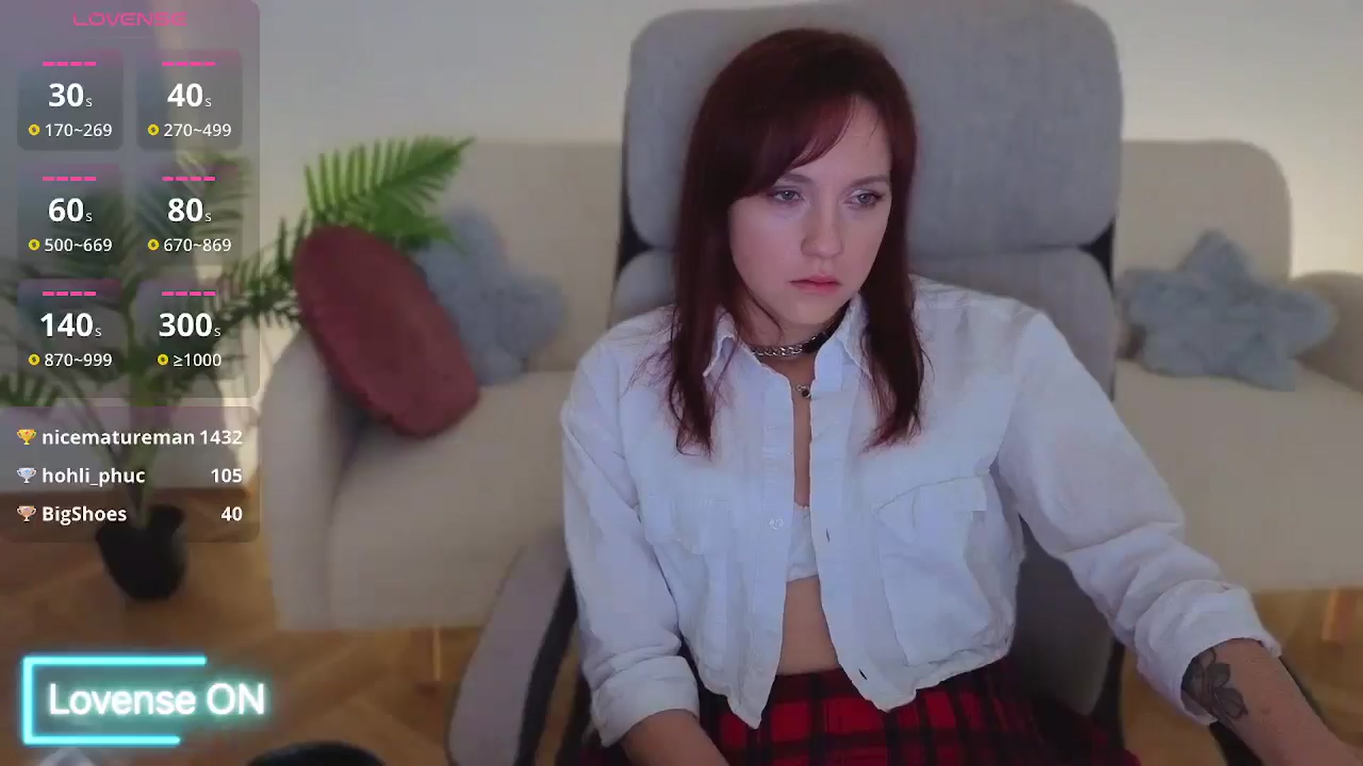 Gallery image thumbnail from Velanique's myfreecams stream on, 12/01/2025, 19:25 image 6 of 20