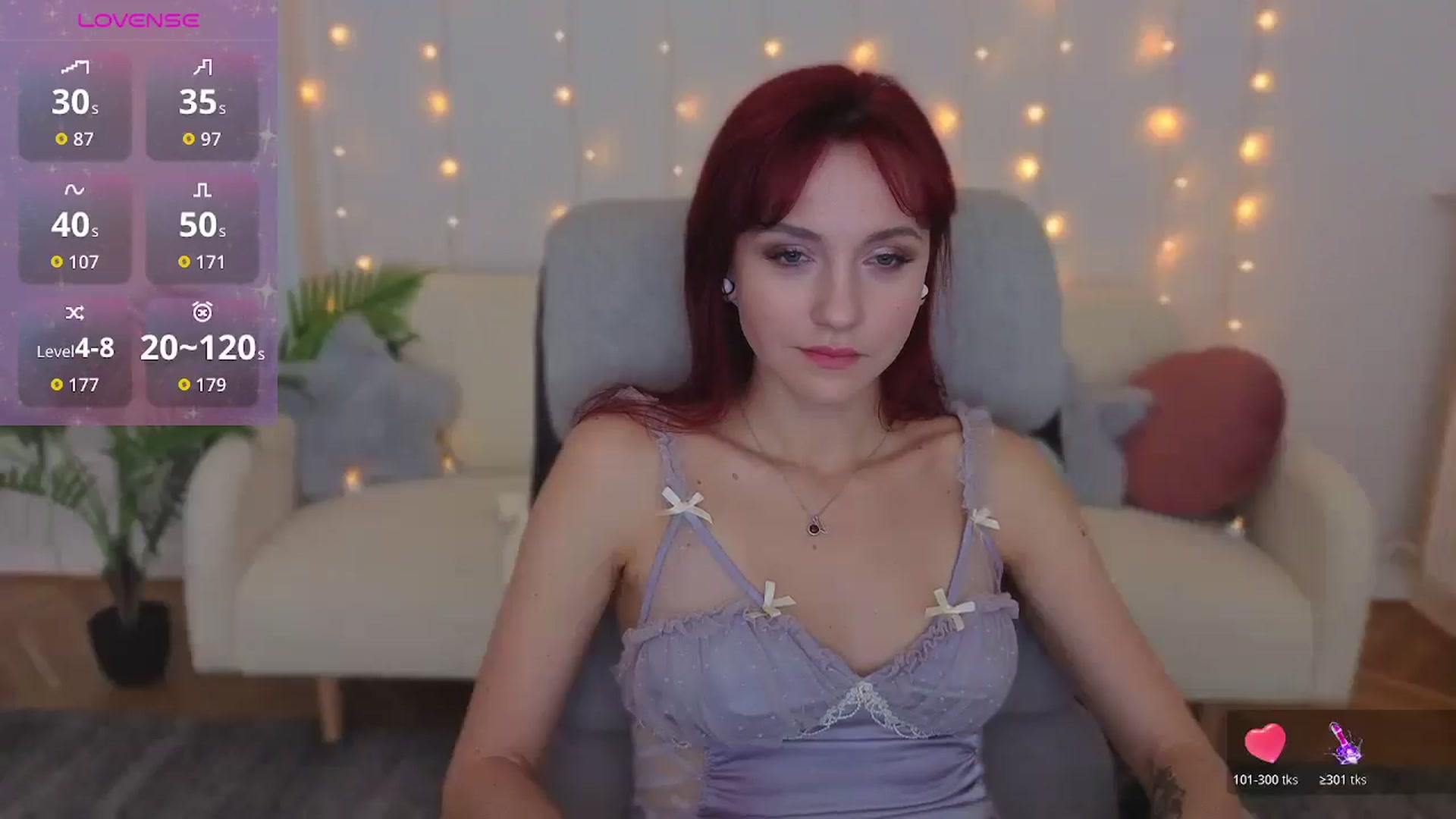 Gallery image thumbnail from Velanique's myfreecams stream on, 12/16/2025, 17:19 image 2 of 20