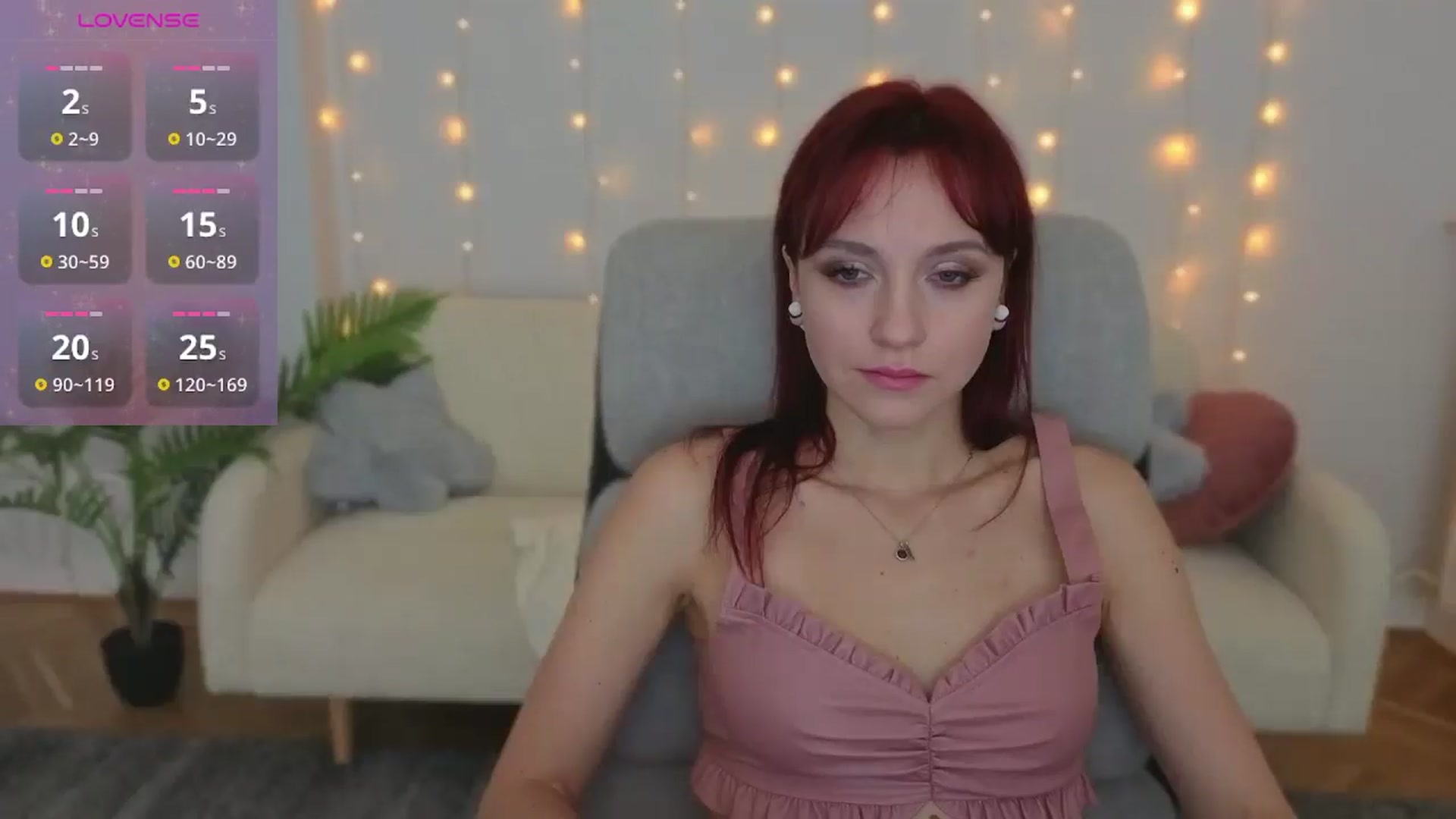 Gallery image thumbnail from Velanique's myfreecams stream on, 12/18/2025, 14:38 image 13 of 20