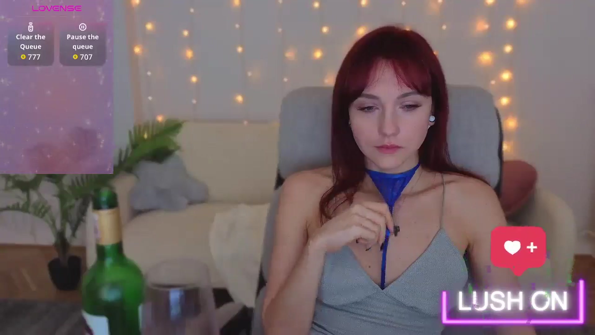 Gallery image thumbnail from Velanique's myfreecams stream on, 12/20/2025, 15:54 image 16 of 20