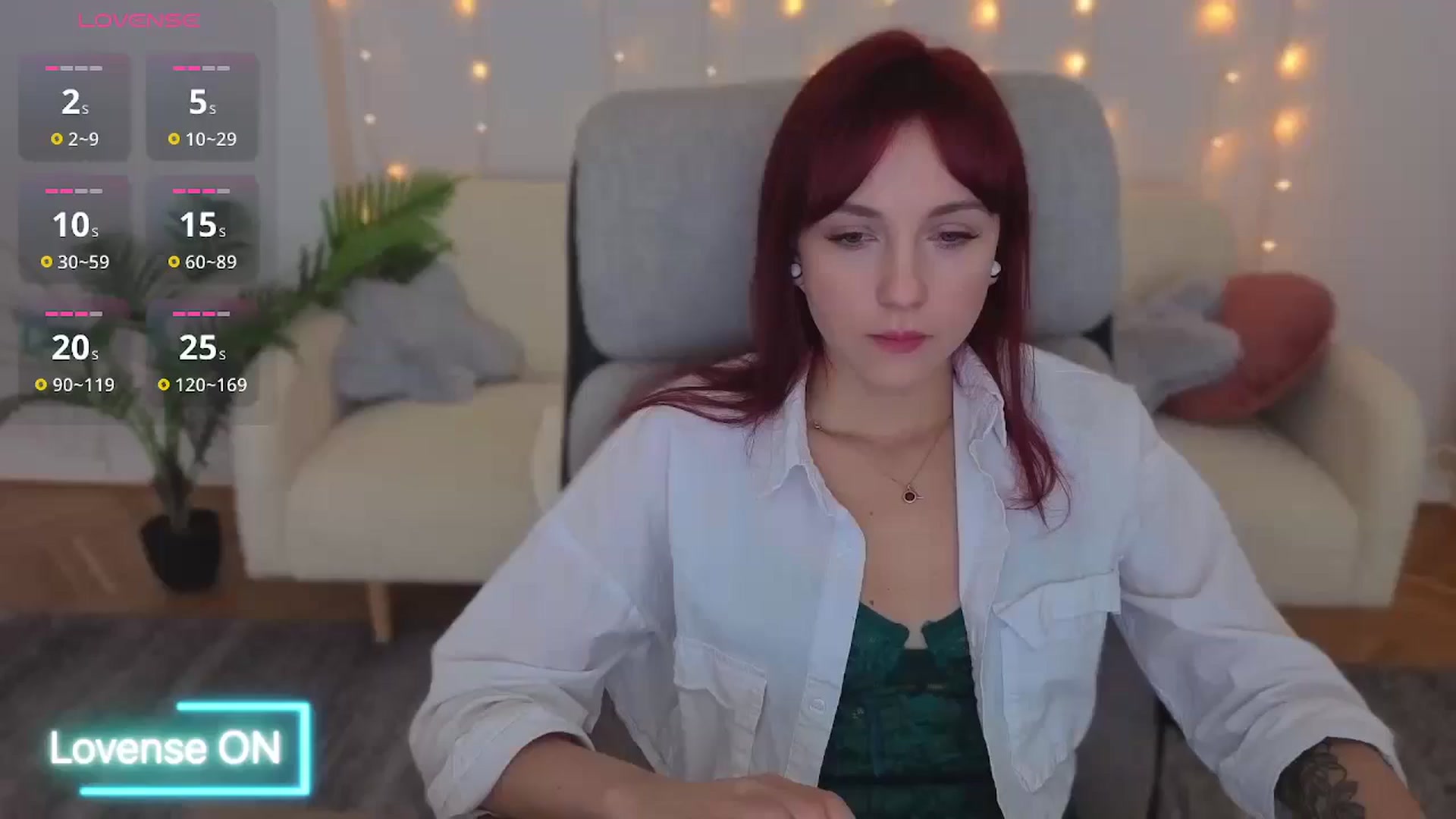 Gallery image thumbnail from Velanique's myfreecams stream on, 12/21/2025, 15:01 image 1 of 20