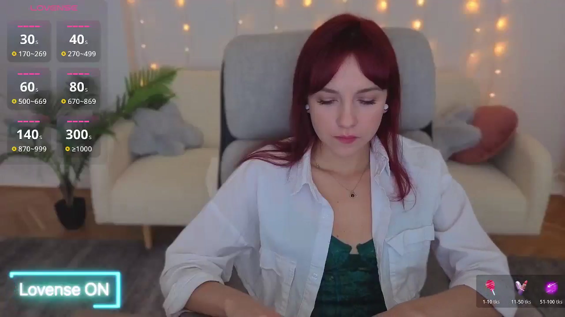 Gallery image thumbnail from Velanique's myfreecams stream on, 12/21/2025, 15:01 image 2 of 20